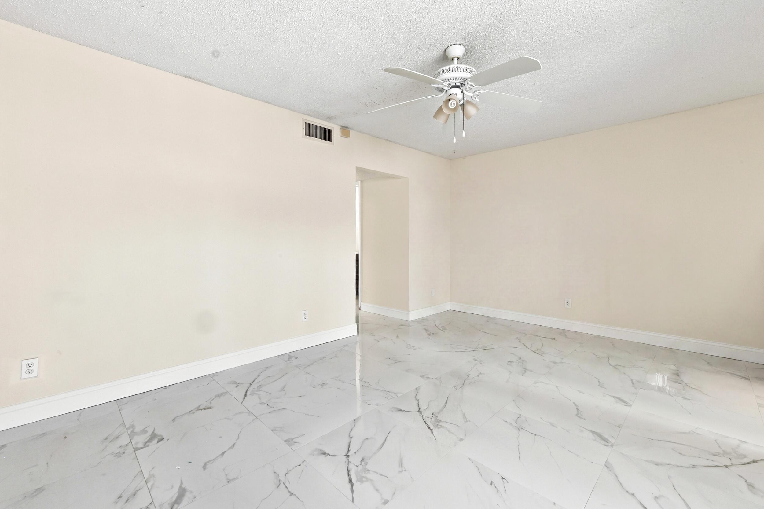 5120 Elmhurst Road A Property Photo 15