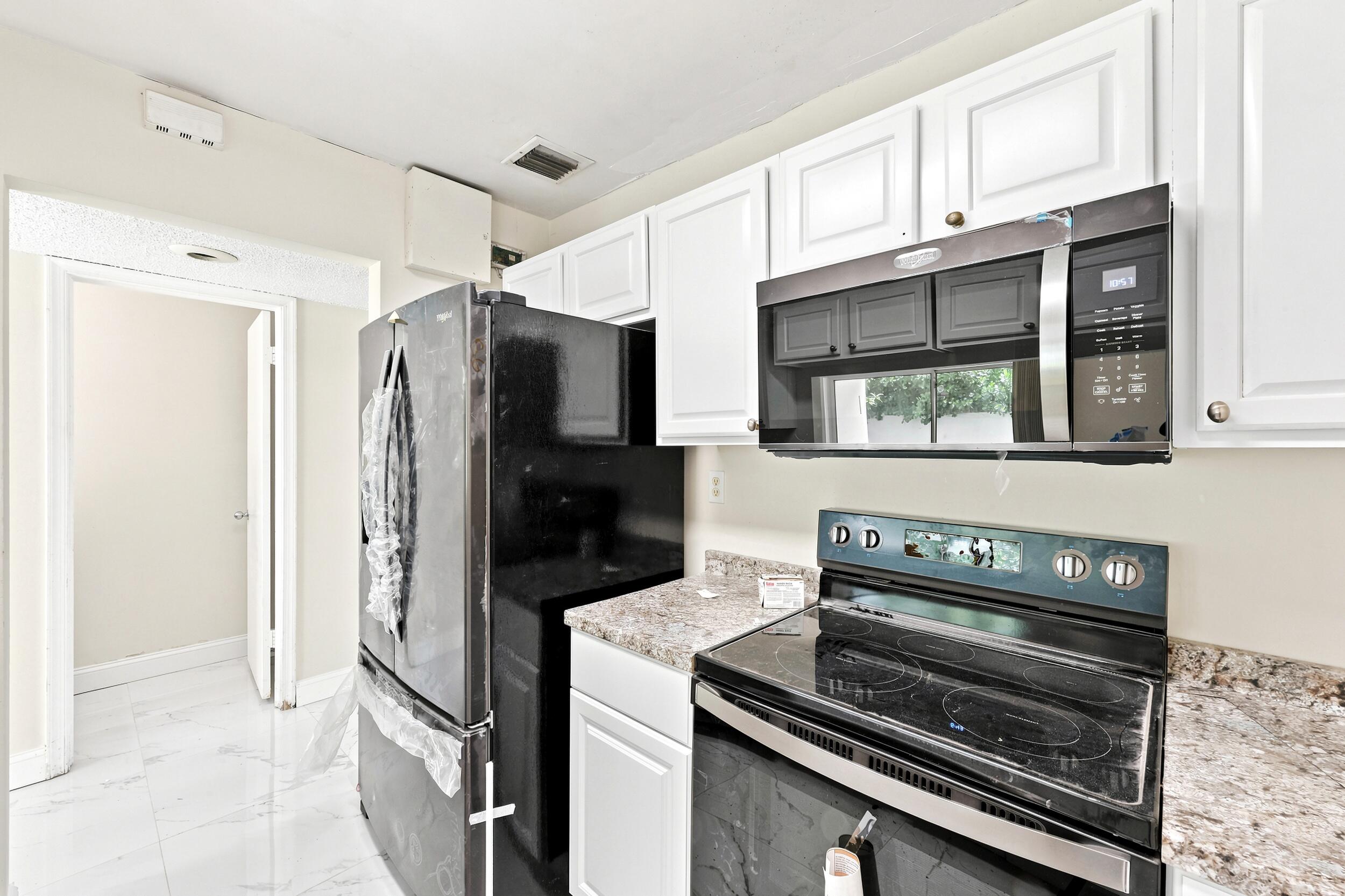 5120 Elmhurst Road A Property Photo 21