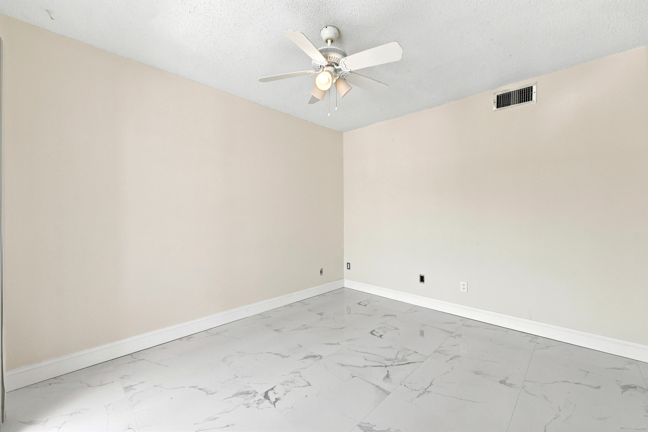 5120 Elmhurst Road A Property Photo 49
