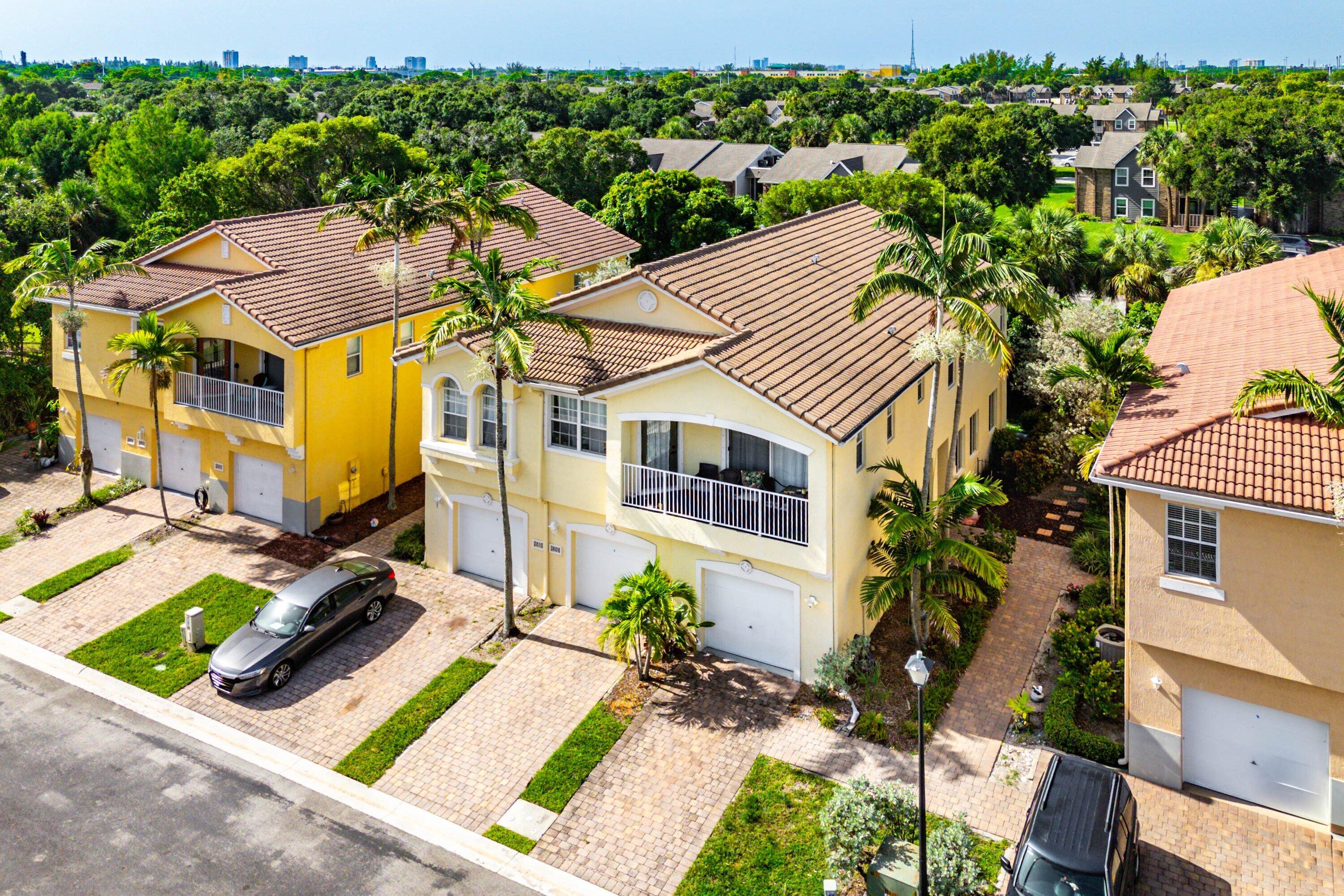 1808 Sonrisa Street Property Photo 13