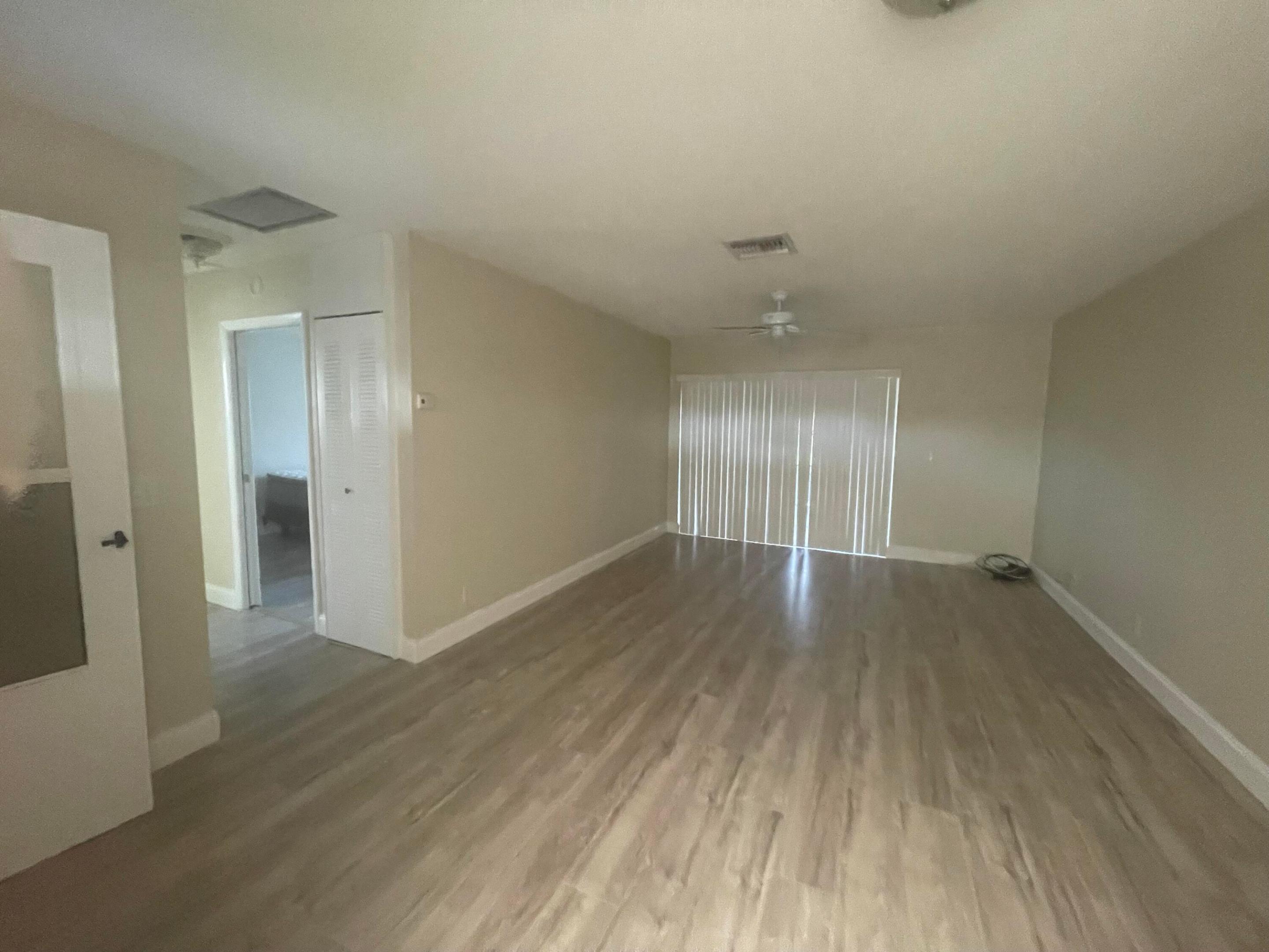 2676 Dudley Drive E B Property Photo 2