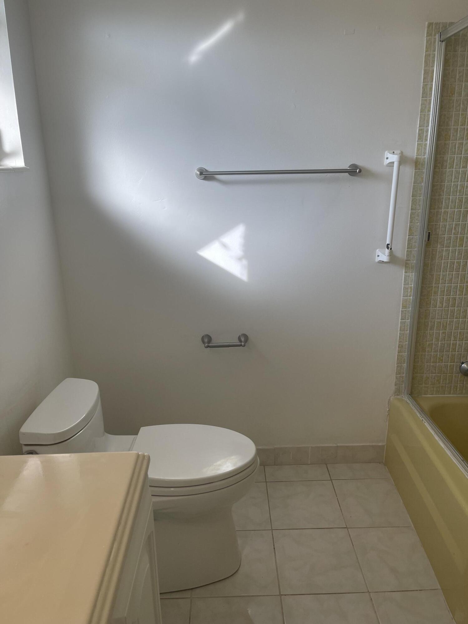 2676 Dudley Drive E B Property Photo 6