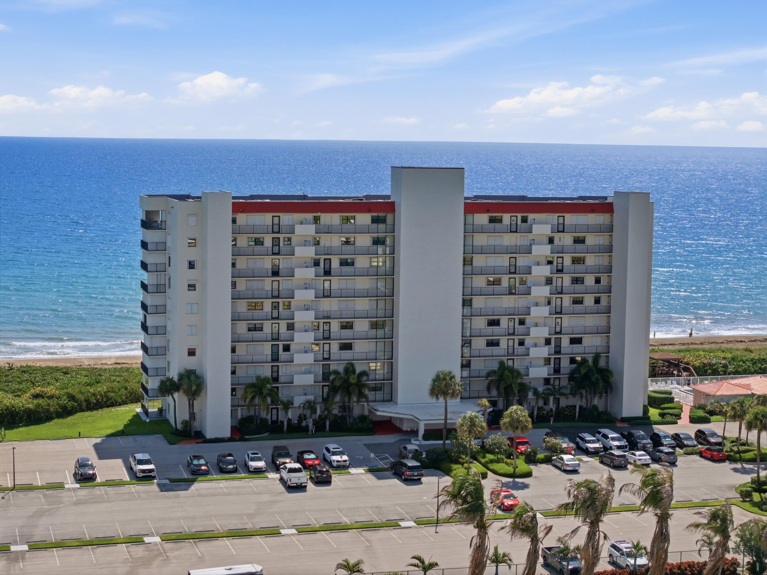 9400 S Ocean Drive 208 Property Photo 2