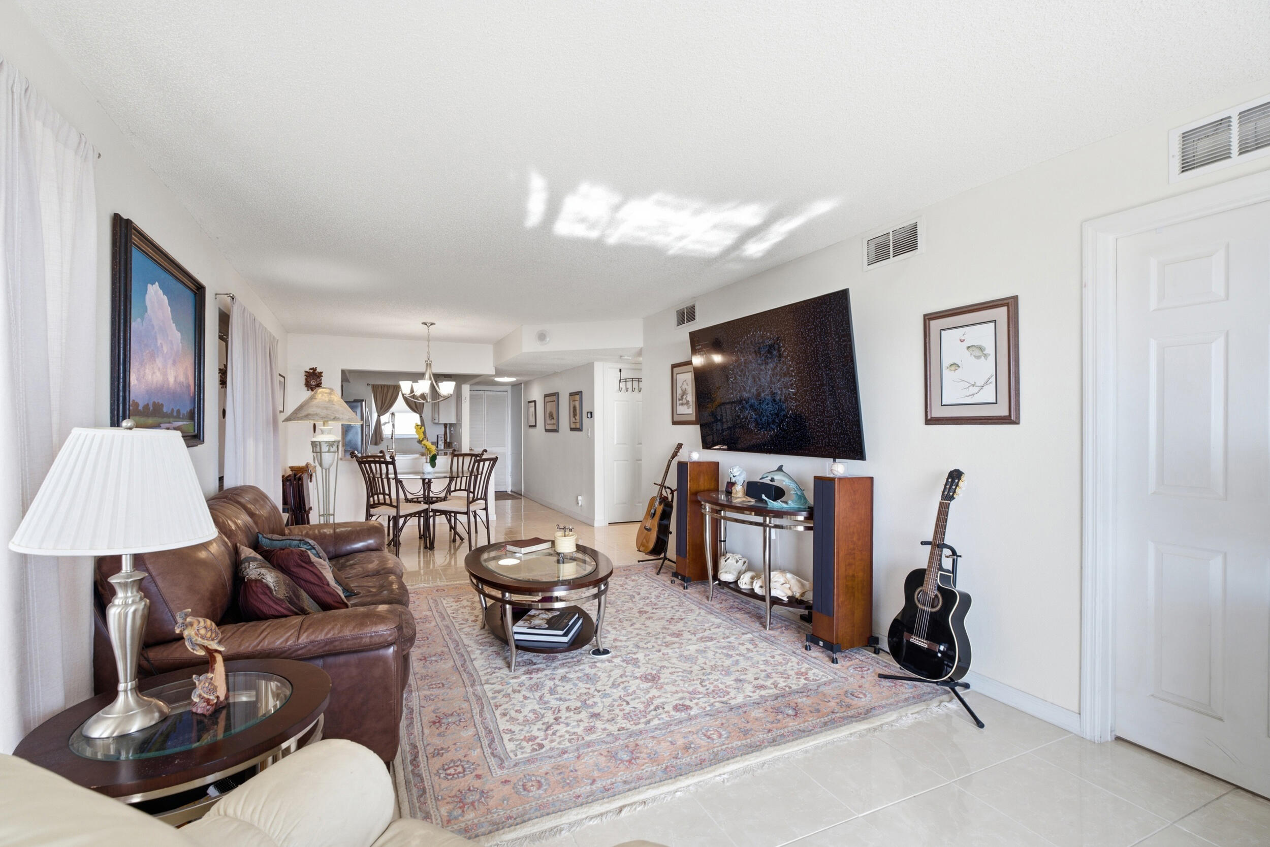 9400 S Ocean Drive 208 Property Photo 13