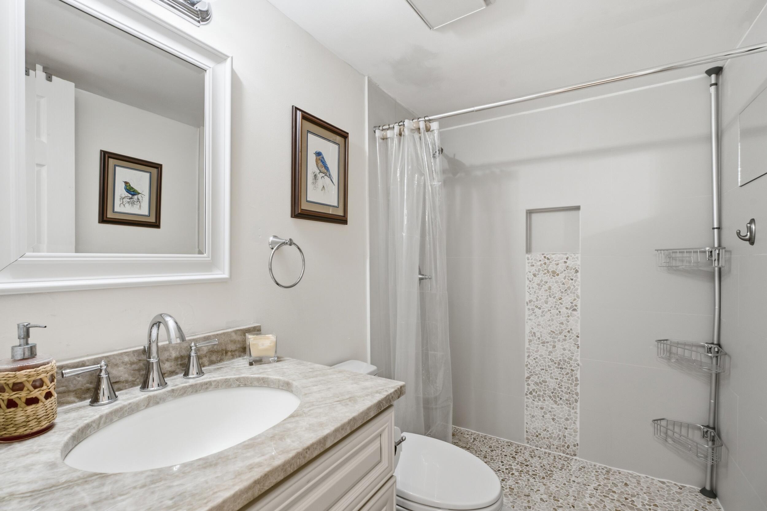 9400 S Ocean Drive 208 Property Photo 22