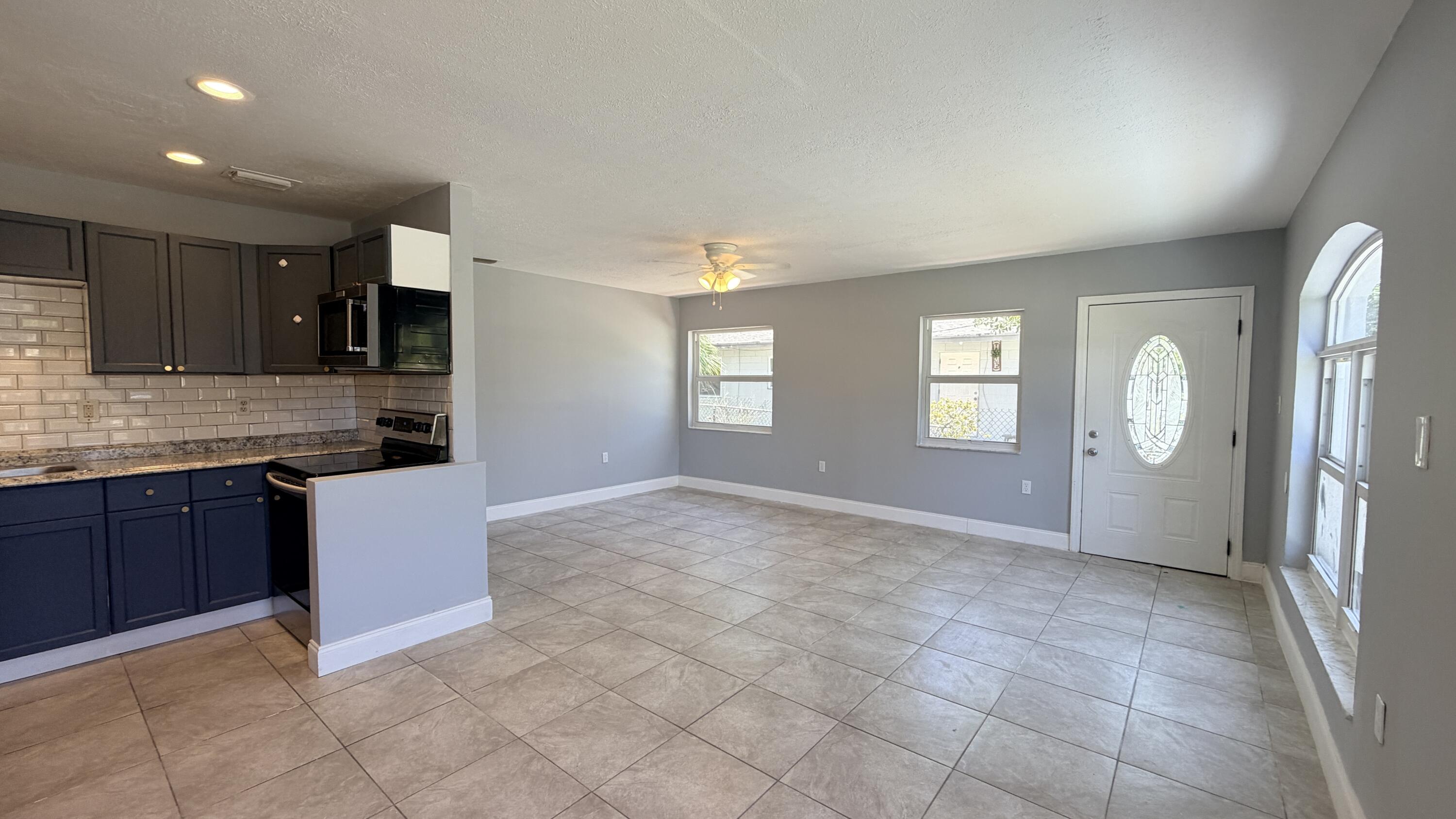 607 N 19th Street Property Photo 2