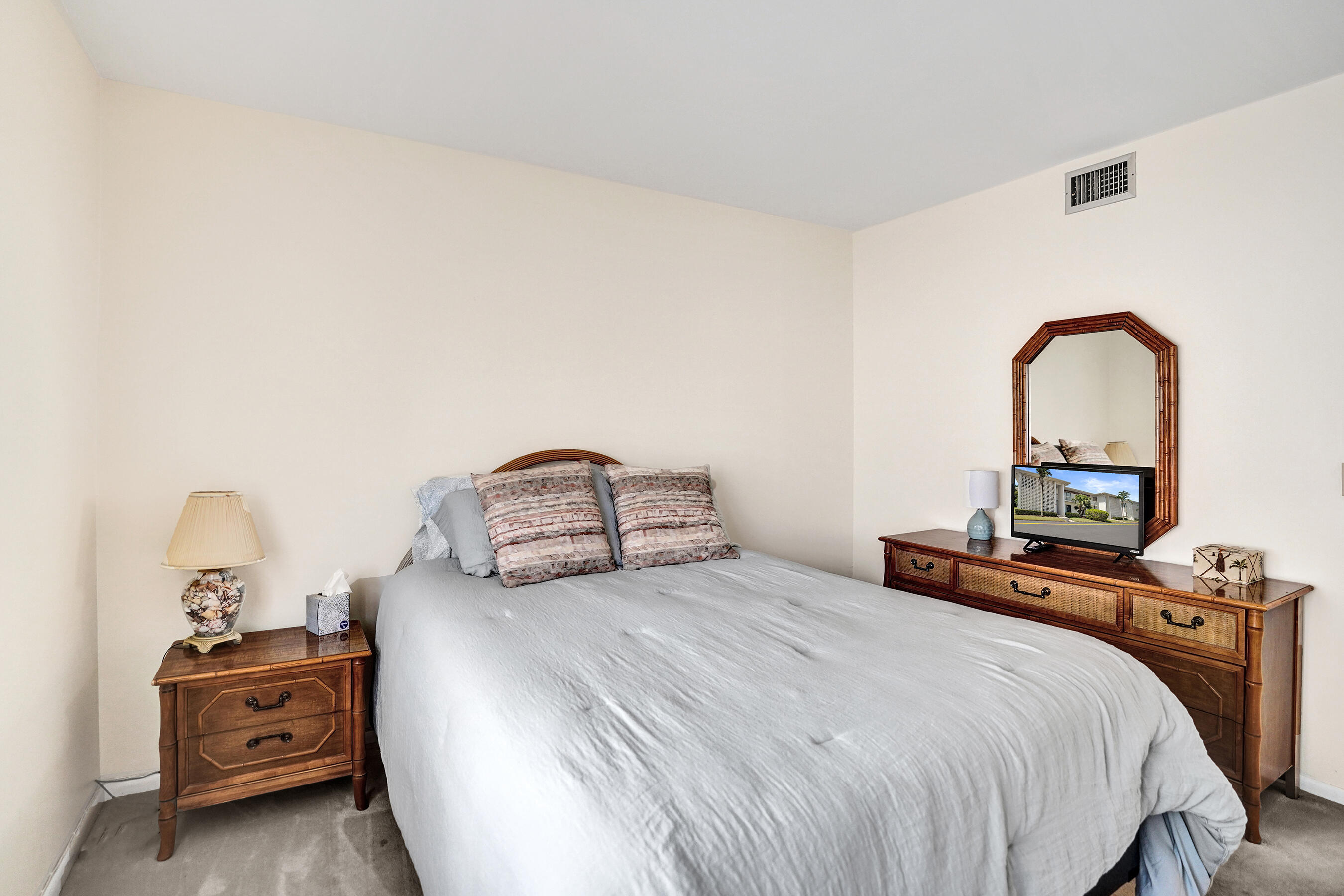 4501 S Ocean Boulevard B3 Property Photo 9