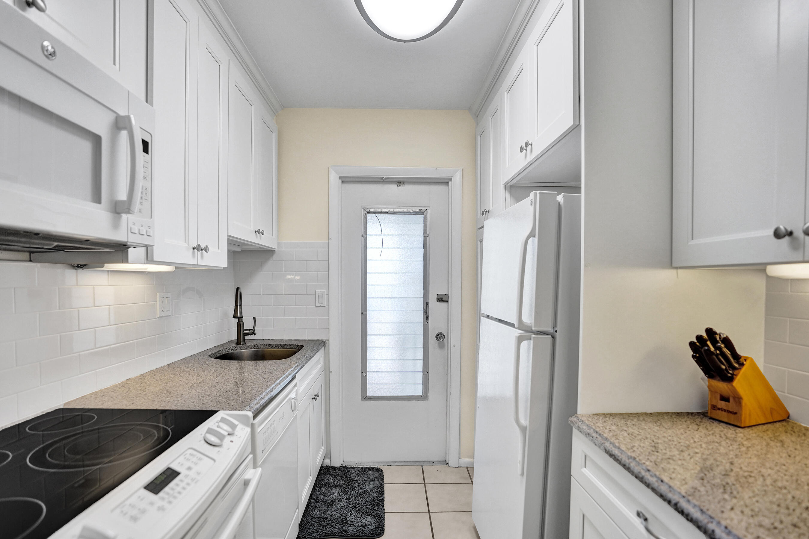 4501 S Ocean Boulevard B3 Property Photo 13