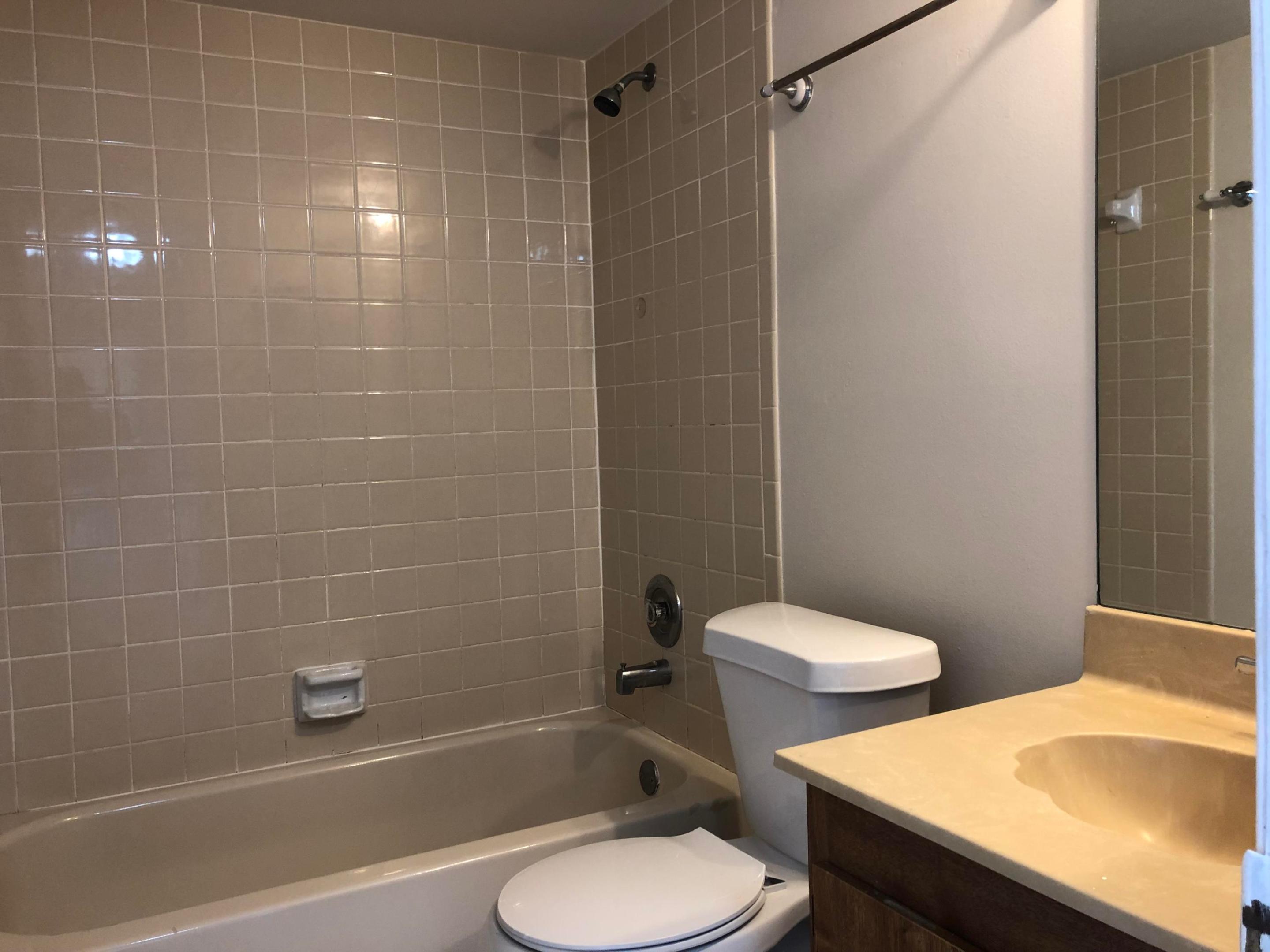10714 Royal Palm Boulevard 4-2 Property Photo 8