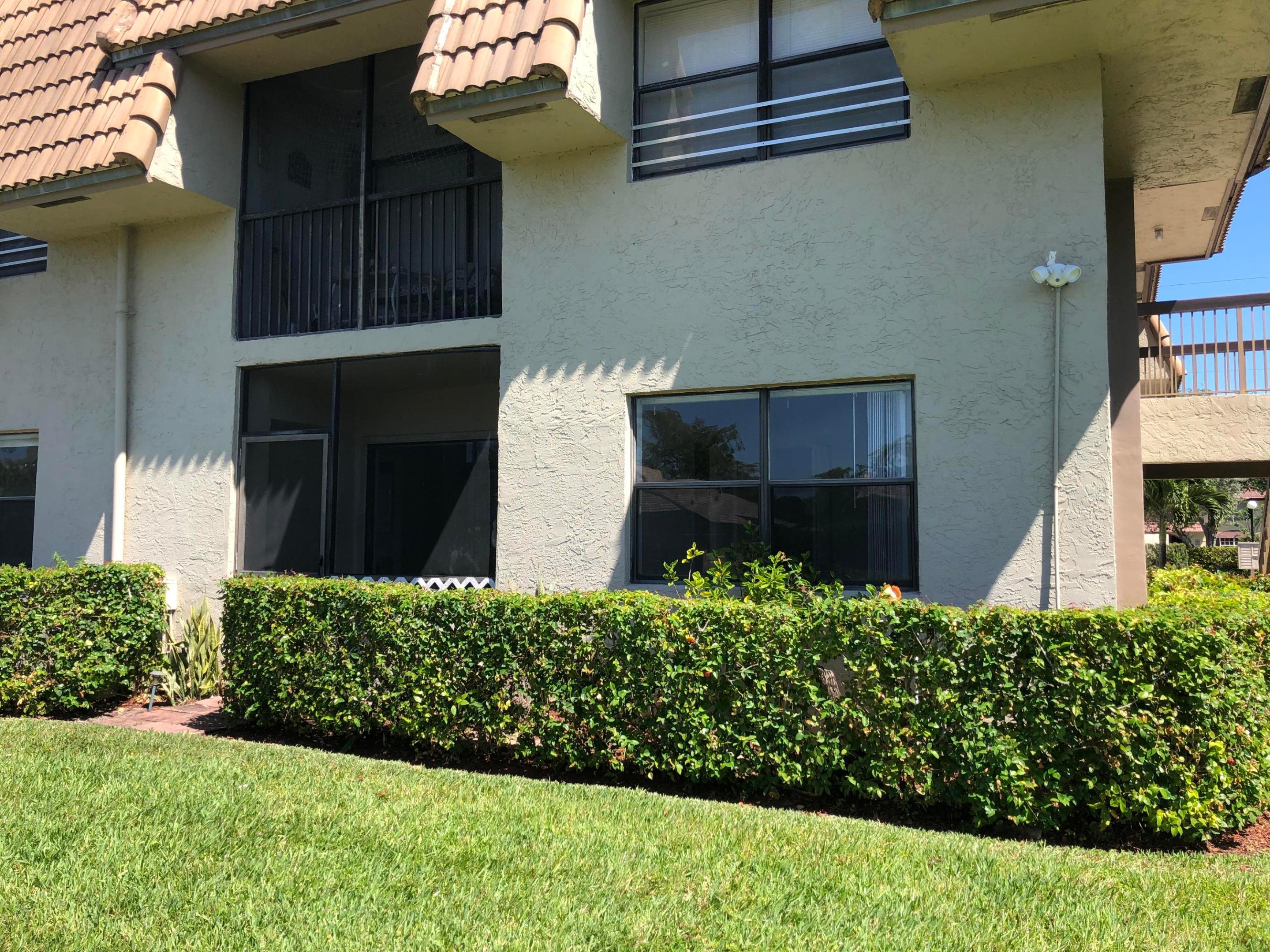 10714 Royal Palm Boulevard 4-2 Property Photo 16