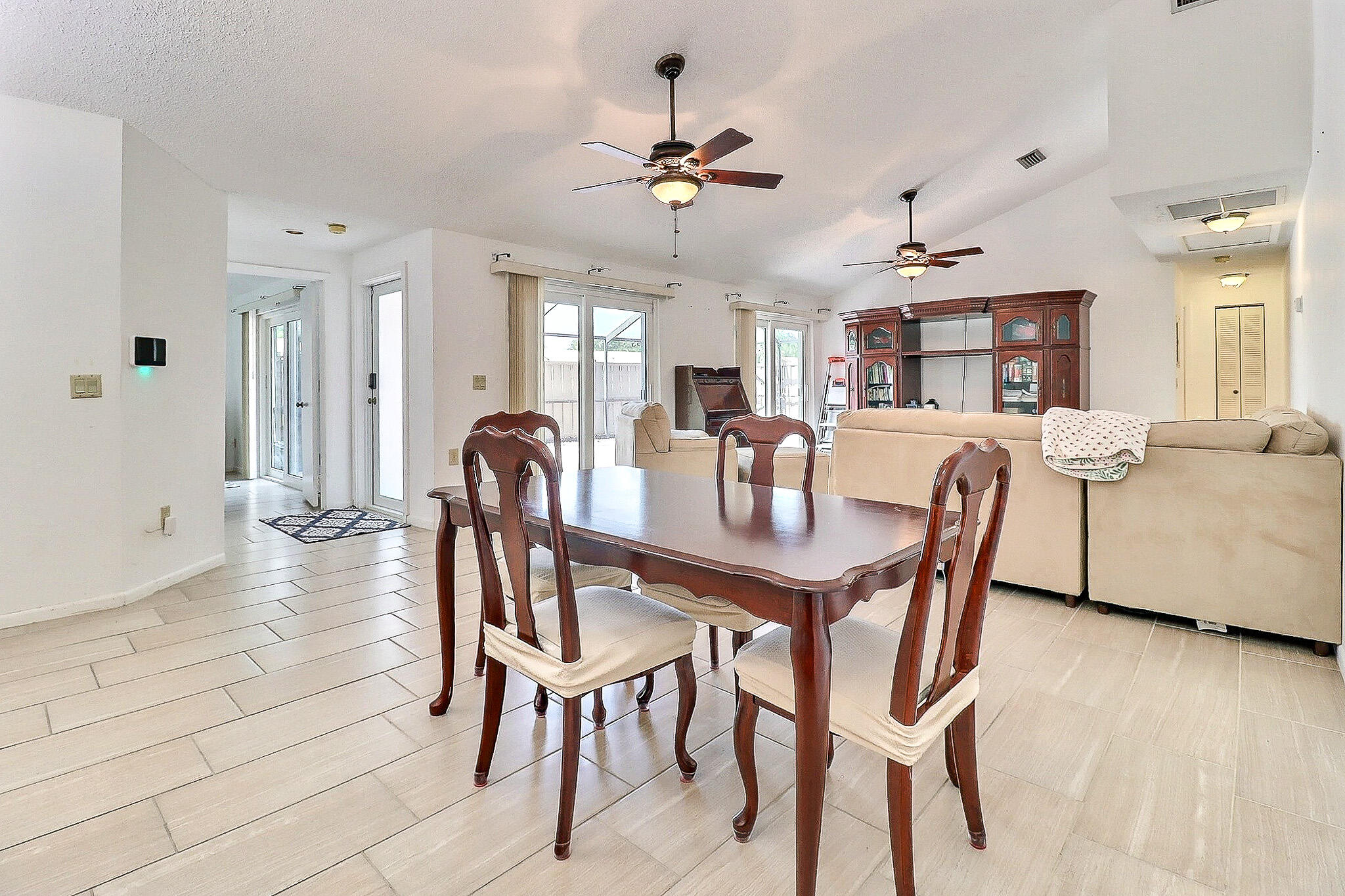 5796 Golden Eagle Circle Property Photo 4