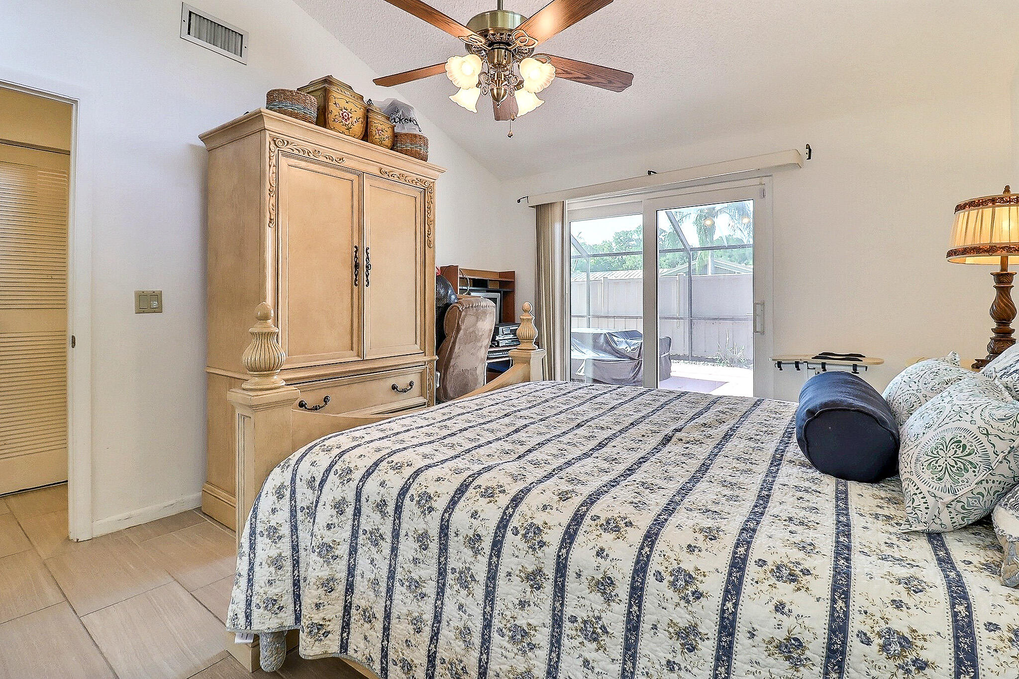 5796 Golden Eagle Circle Property Photo 12