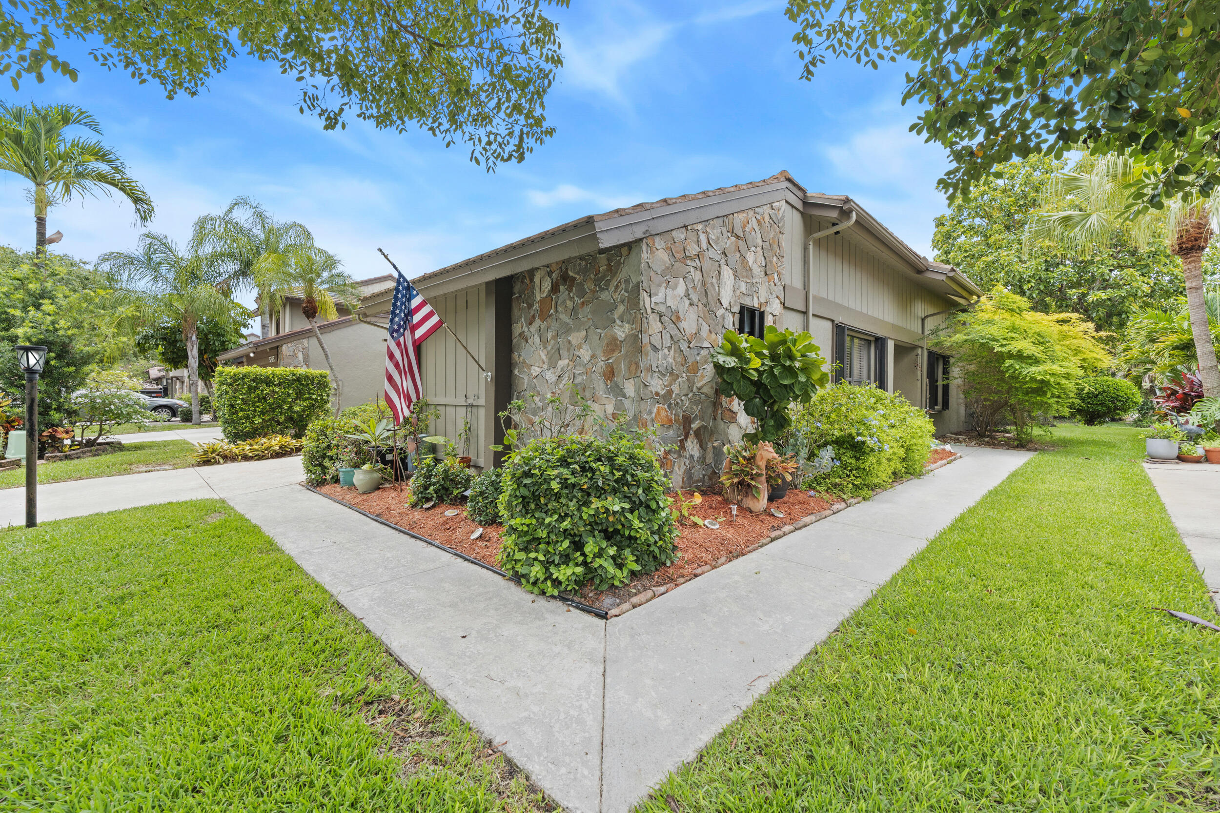 5137 Thyme Drive Property Photo 1