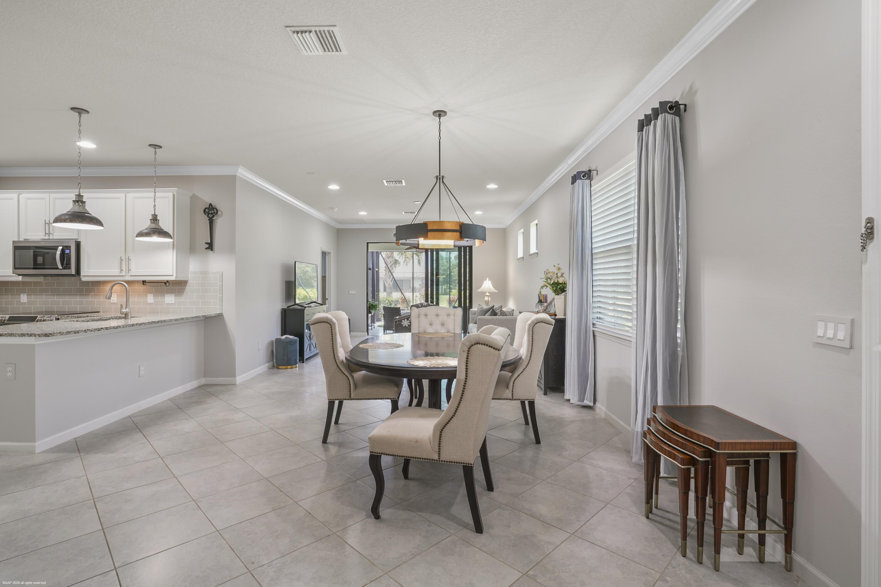 4337 Beauty Leaf Circle Property Photo 6