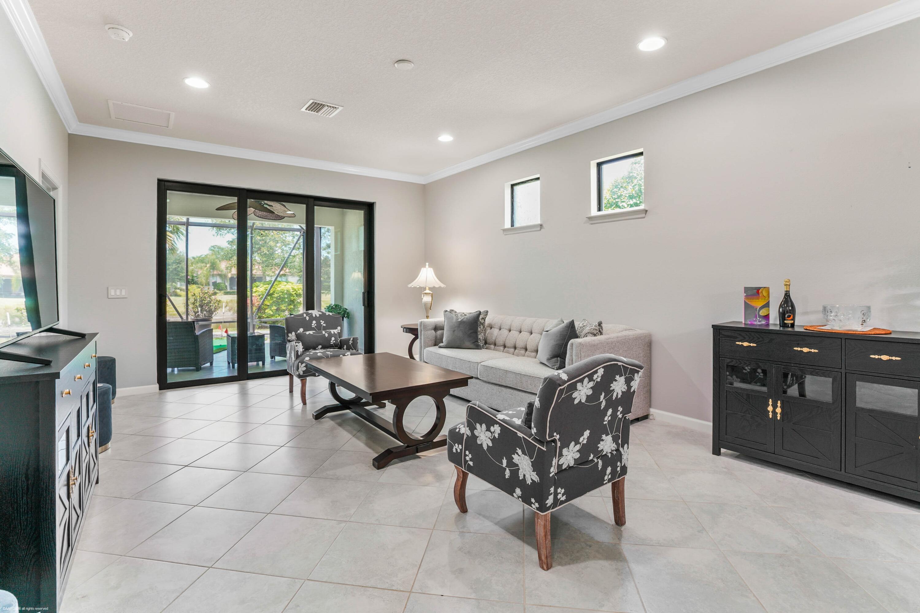 4337 Beauty Leaf Circle Property Photo 7
