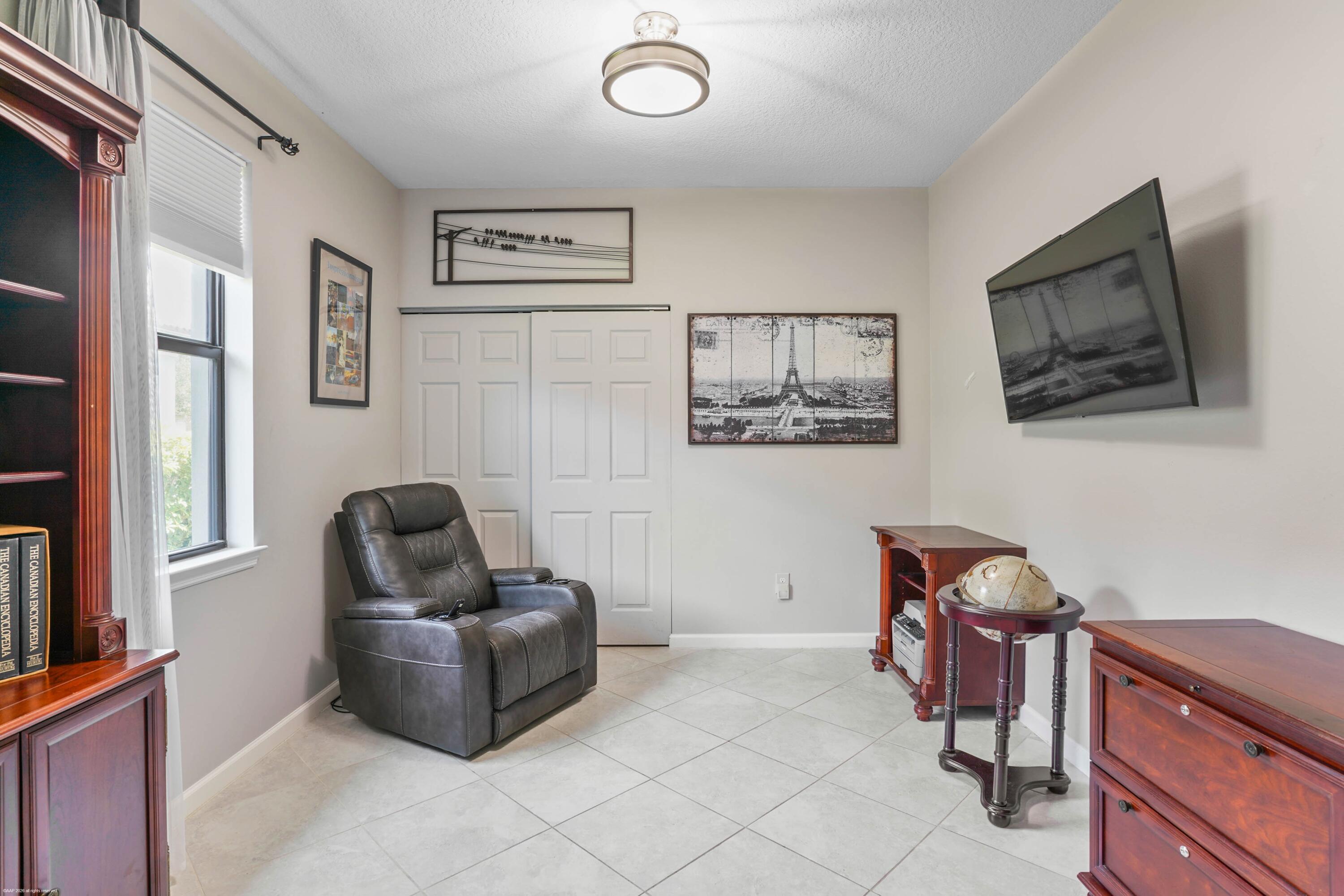 4337 Beauty Leaf Circle Property Photo 13