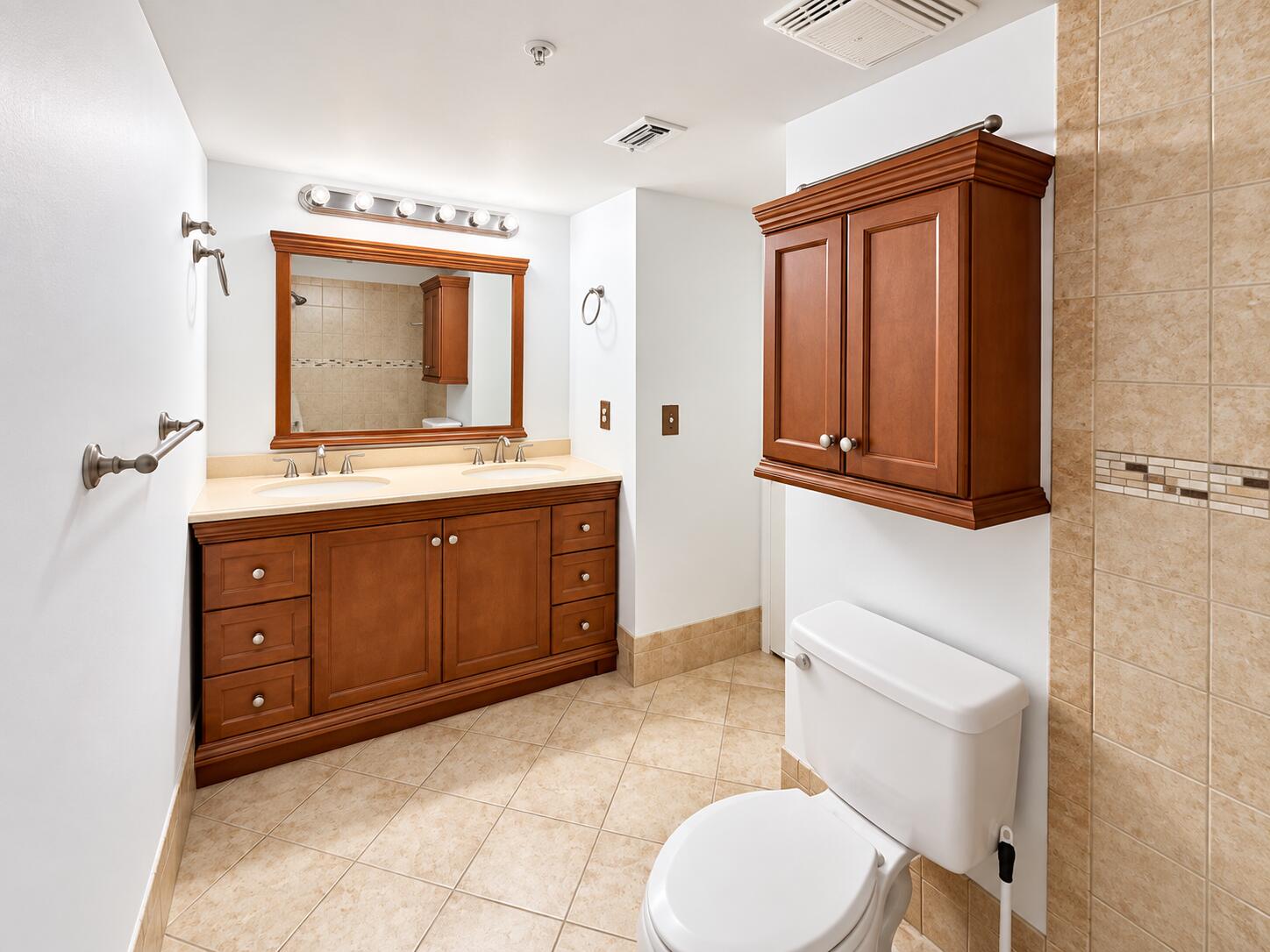 2721 Ocean Club Boulevard 304 Property Photo 7