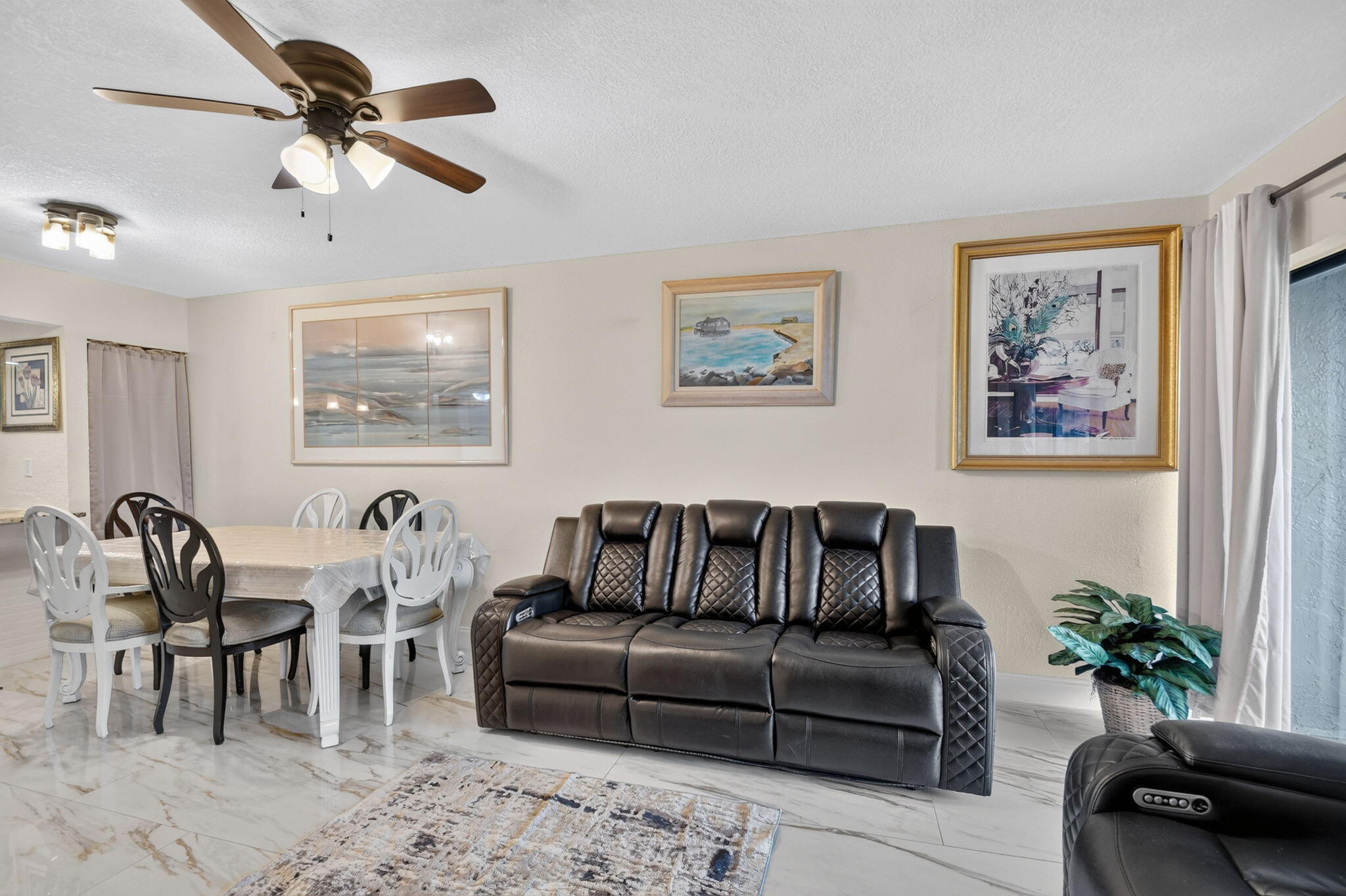 2101 W Woolbright Road J107 Property Photo 15