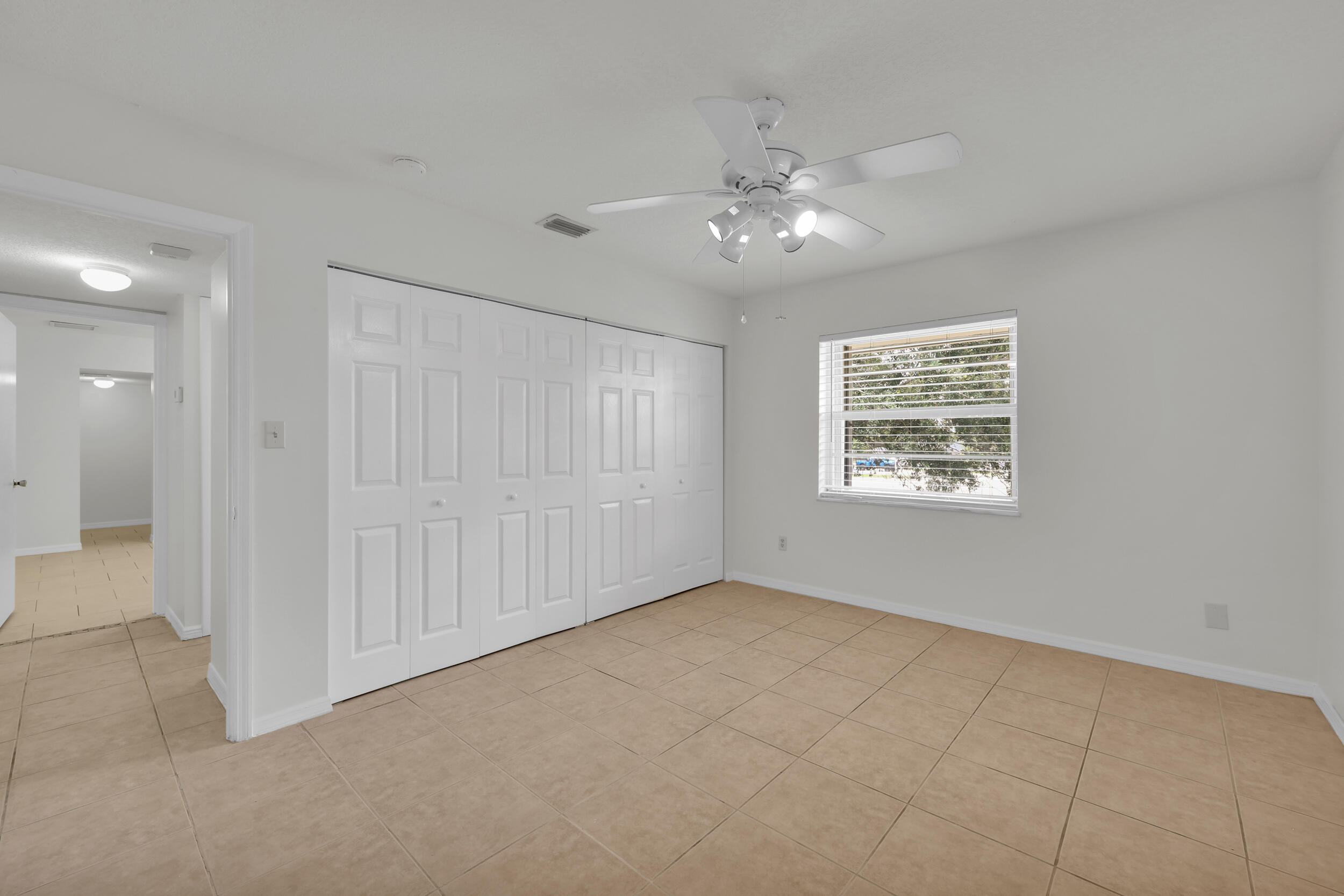 2302 Sunrise Boulevard Blg 1, 209 Property Photo 19