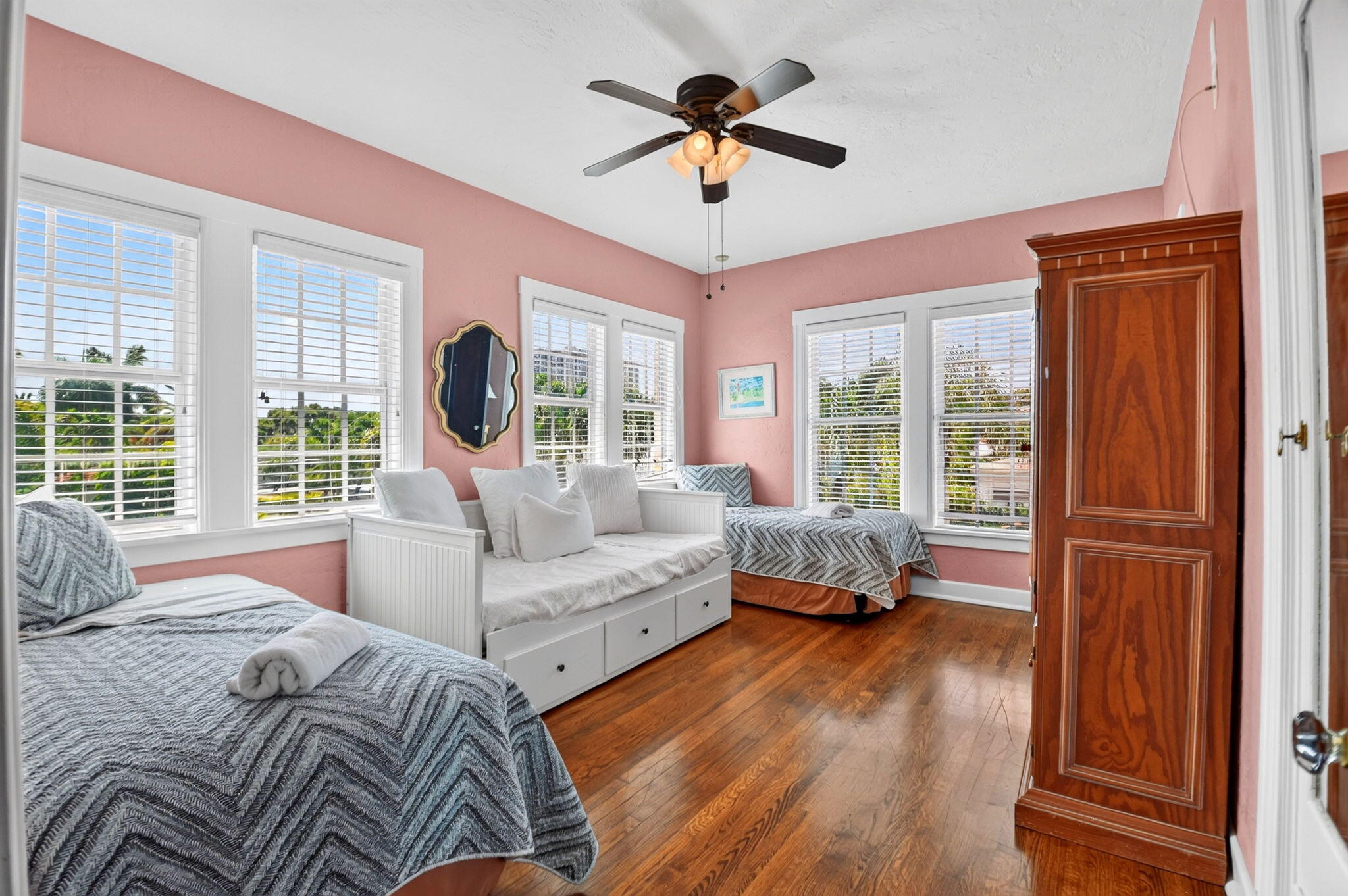 227 Foresteria Drive Property Photo 49