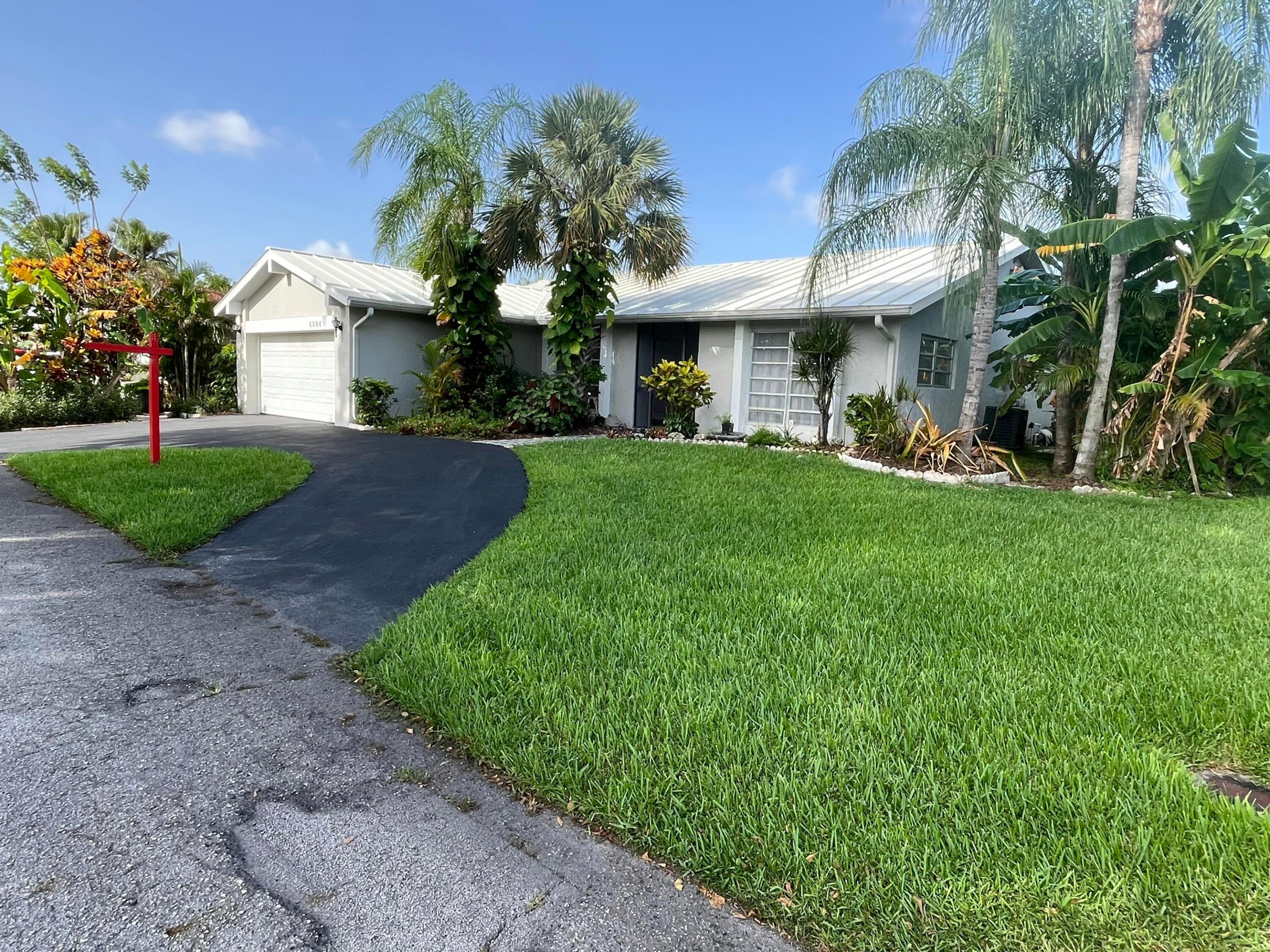 4804 Mango Drive Property Photo 1