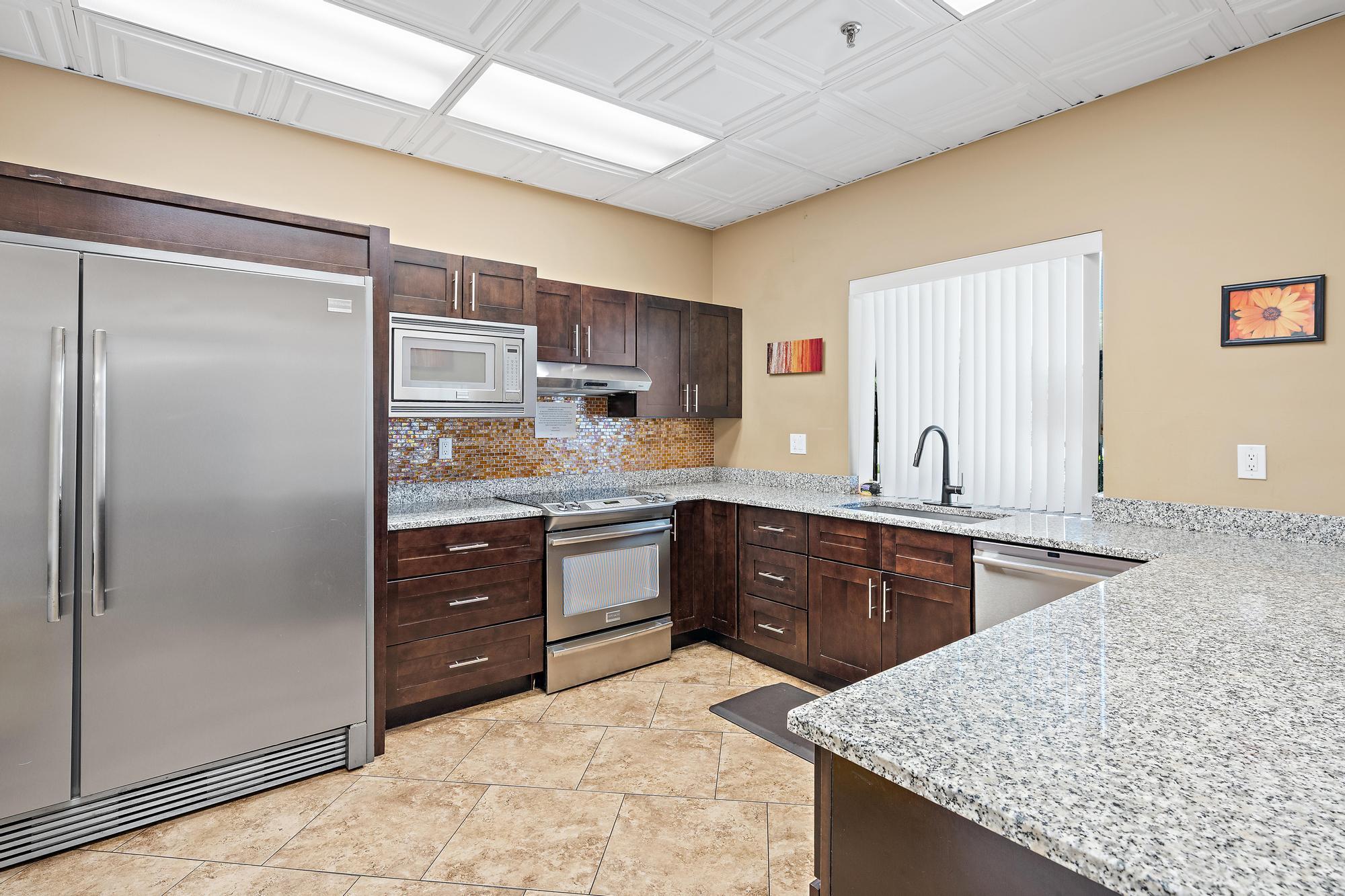 5590 Golden Eagle Circle Property Photo 10