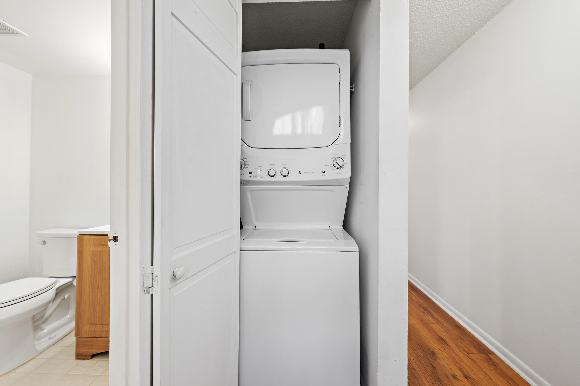 5590 Golden Eagle Circle Property Photo 14
