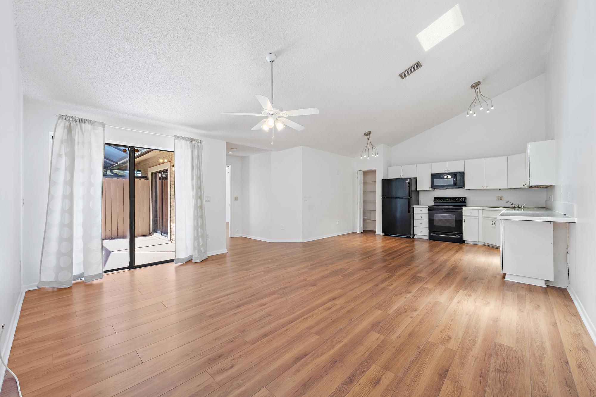 5590 Golden Eagle Circle Property Photo 16