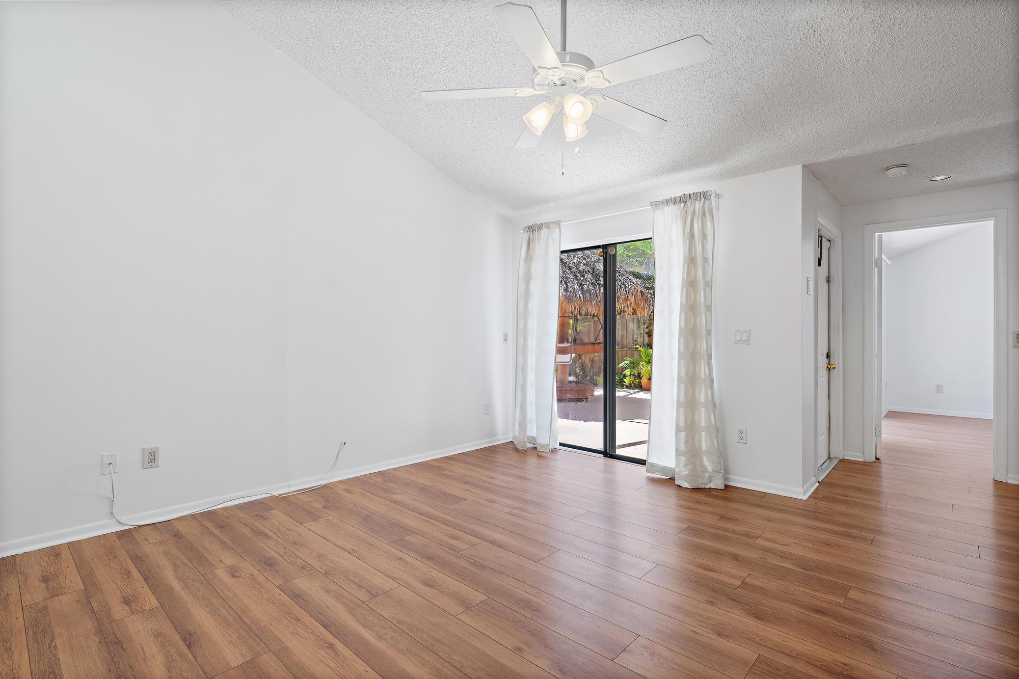 5590 Golden Eagle Circle Property Photo 17