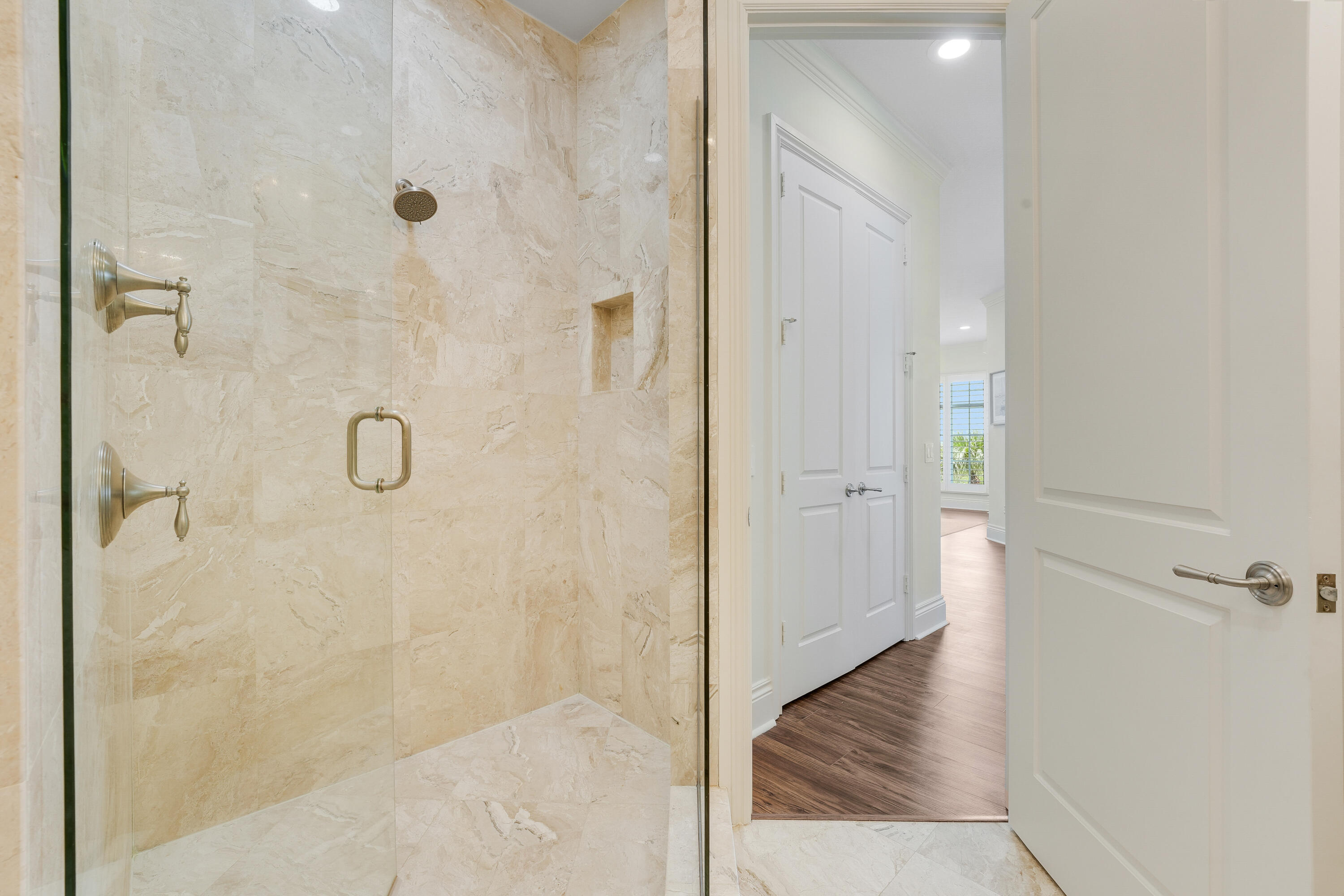 4917 Watersong Way Property Photo 15
