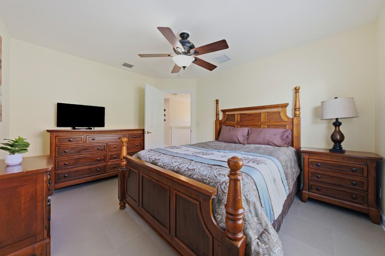 8212 Calterra Drive Property Photo 7