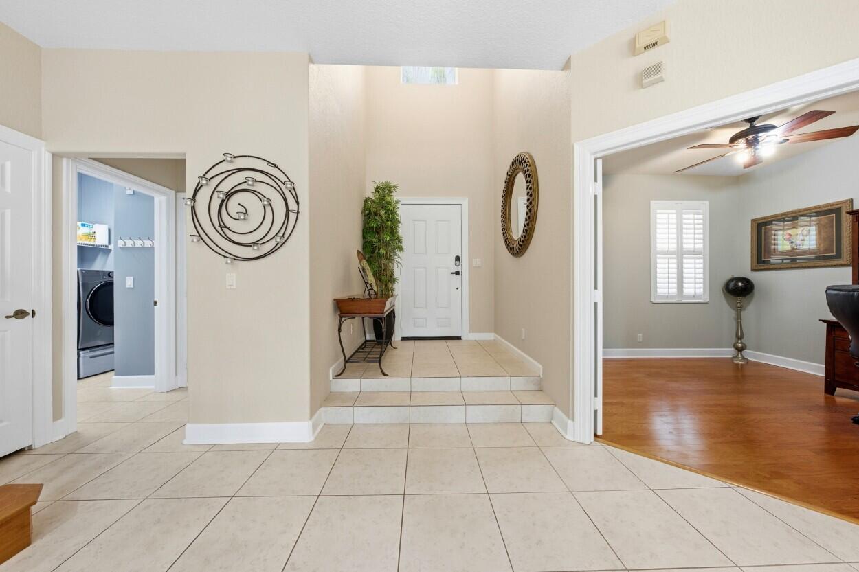 8212 Calterra Drive Property Photo 20