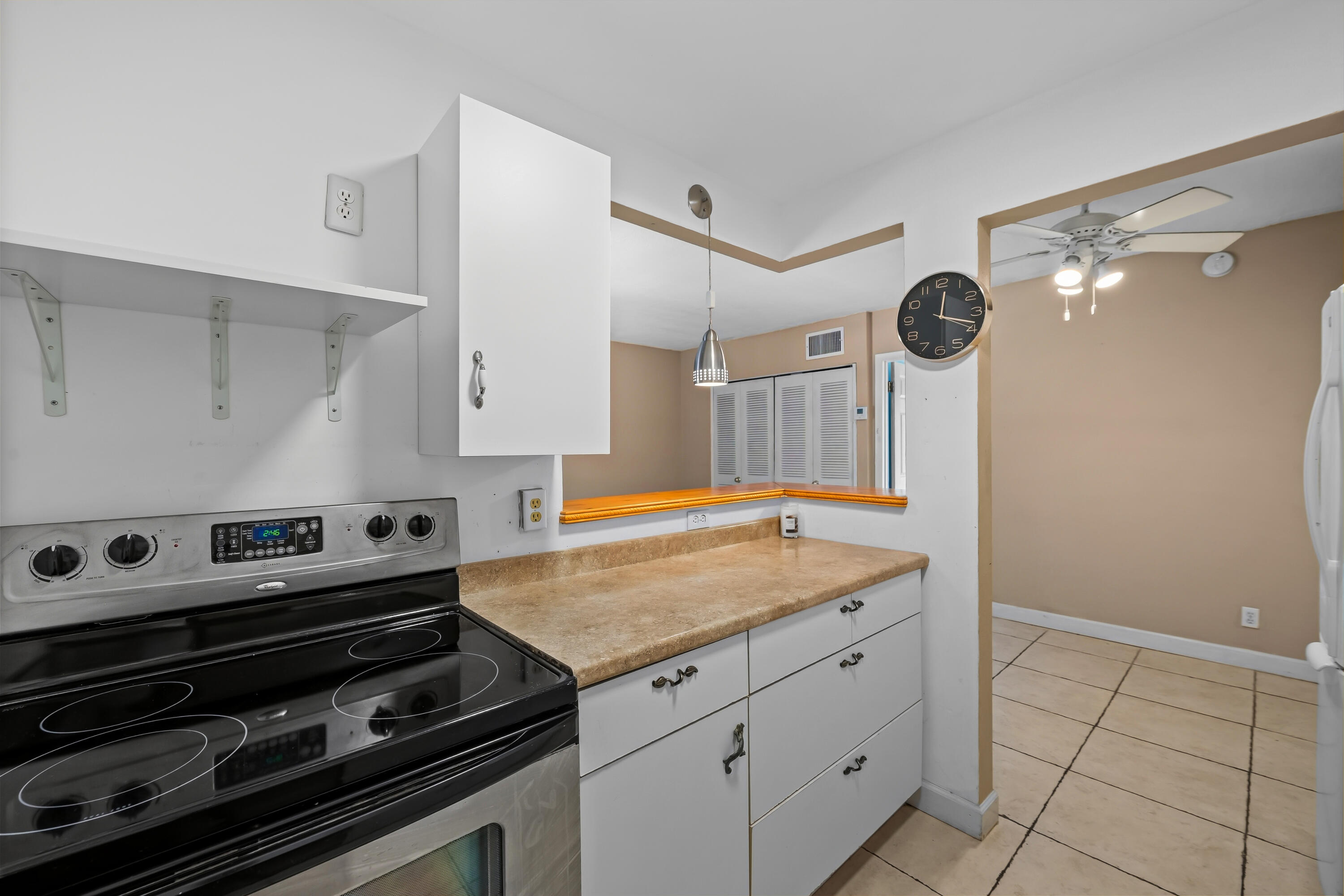 1407 Ne 56th Street 209 Property Photo 5