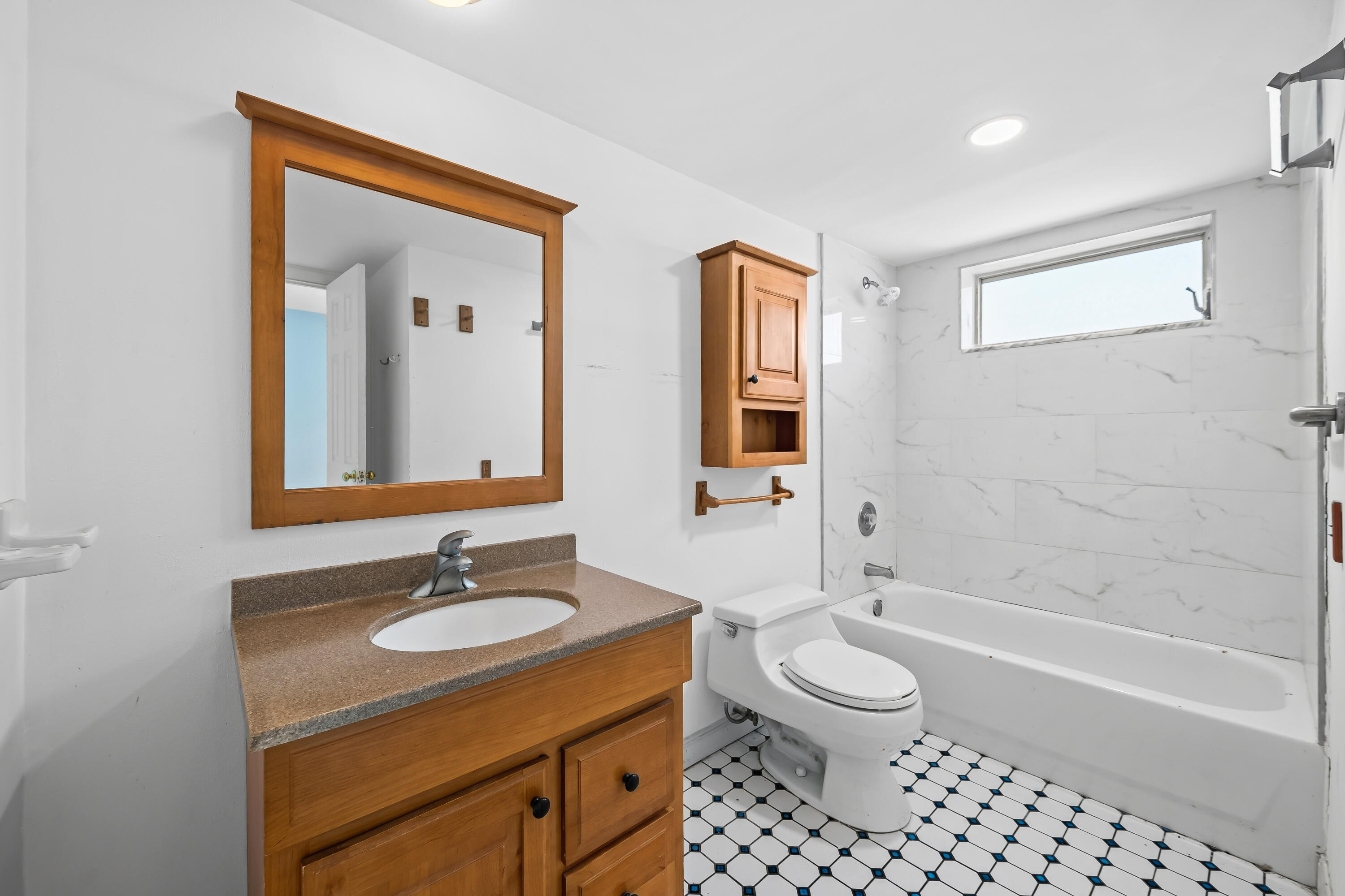 1407 Ne 56th Street 209 Property Photo 11