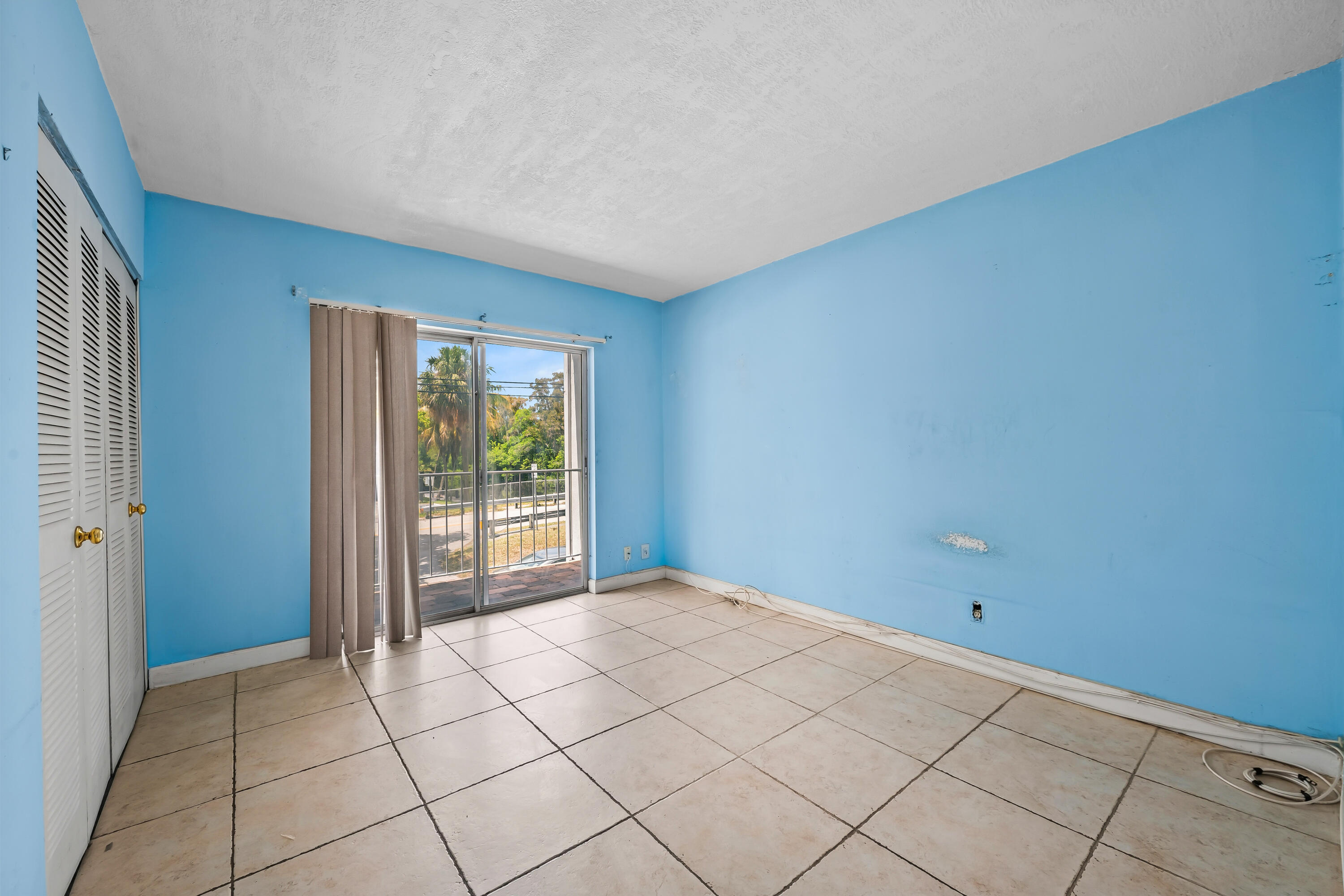 1407 Ne 56th Street 209 Property Photo 17