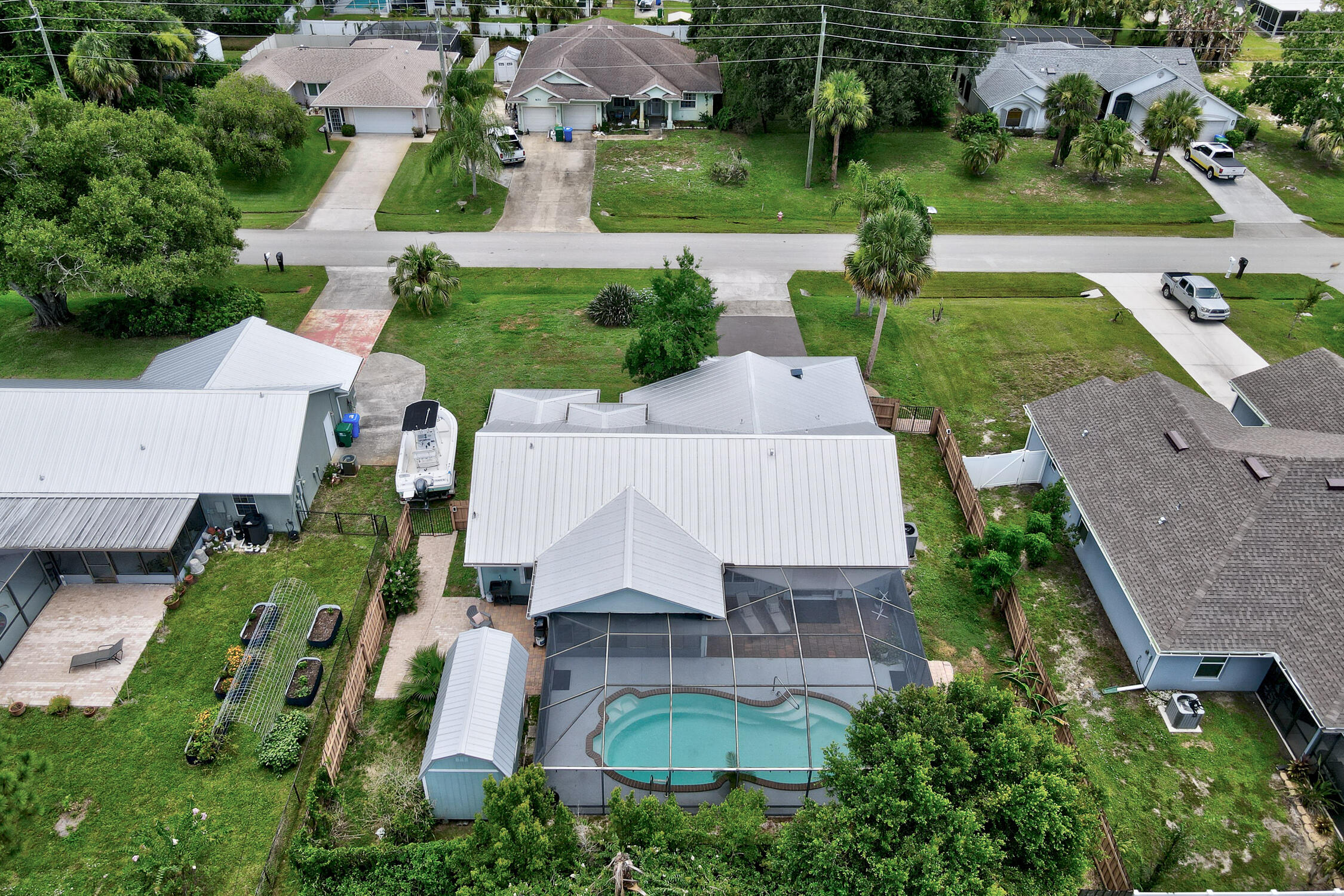 843 Vocelle Avenue Property Photo 40