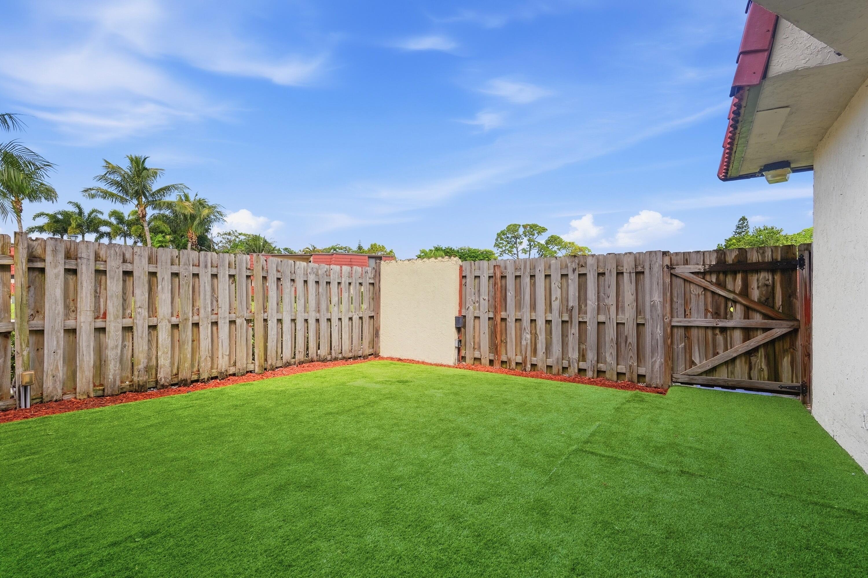 3801 Victoria Drive Property Photo 6