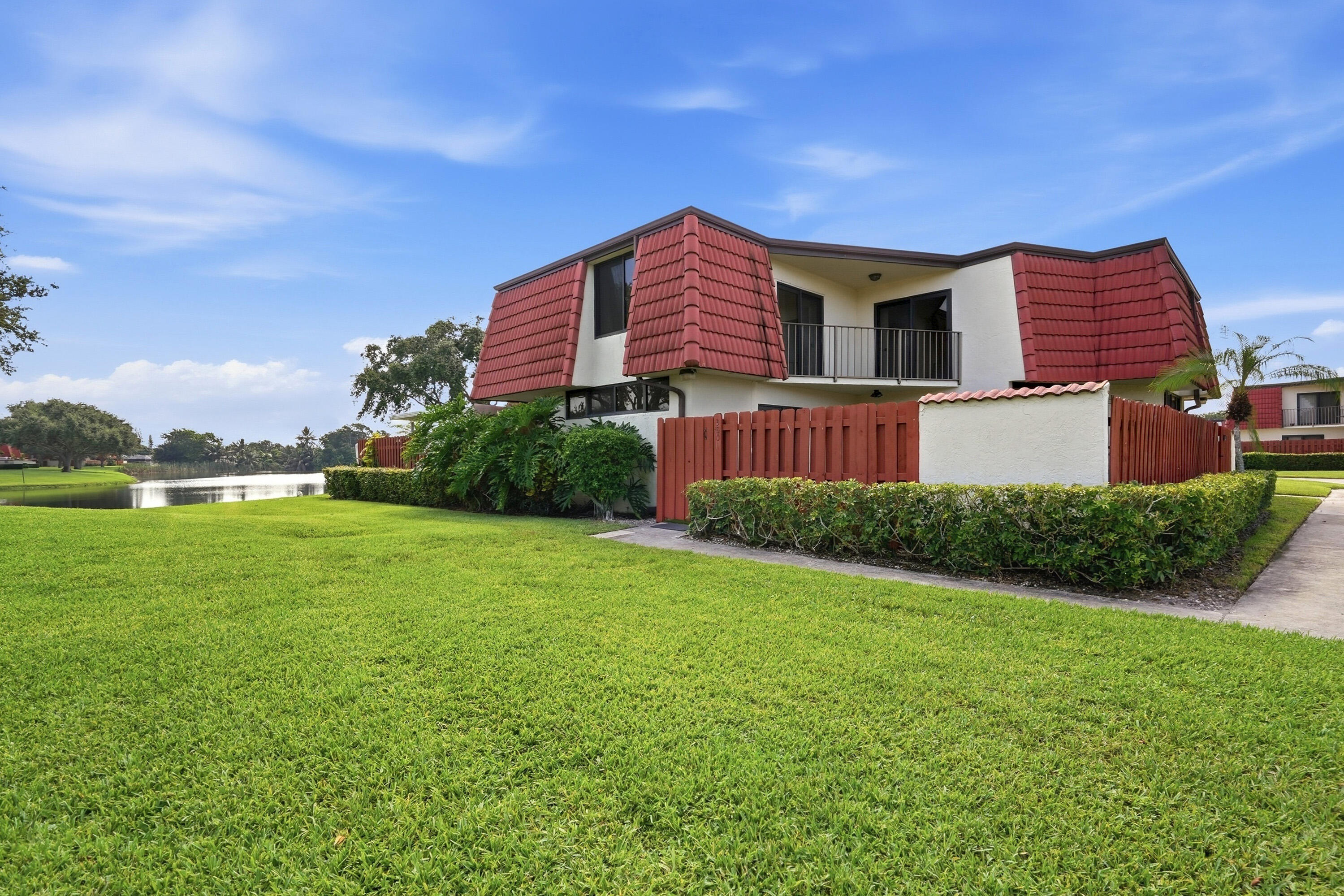 3801 Victoria Drive Property Photo 32