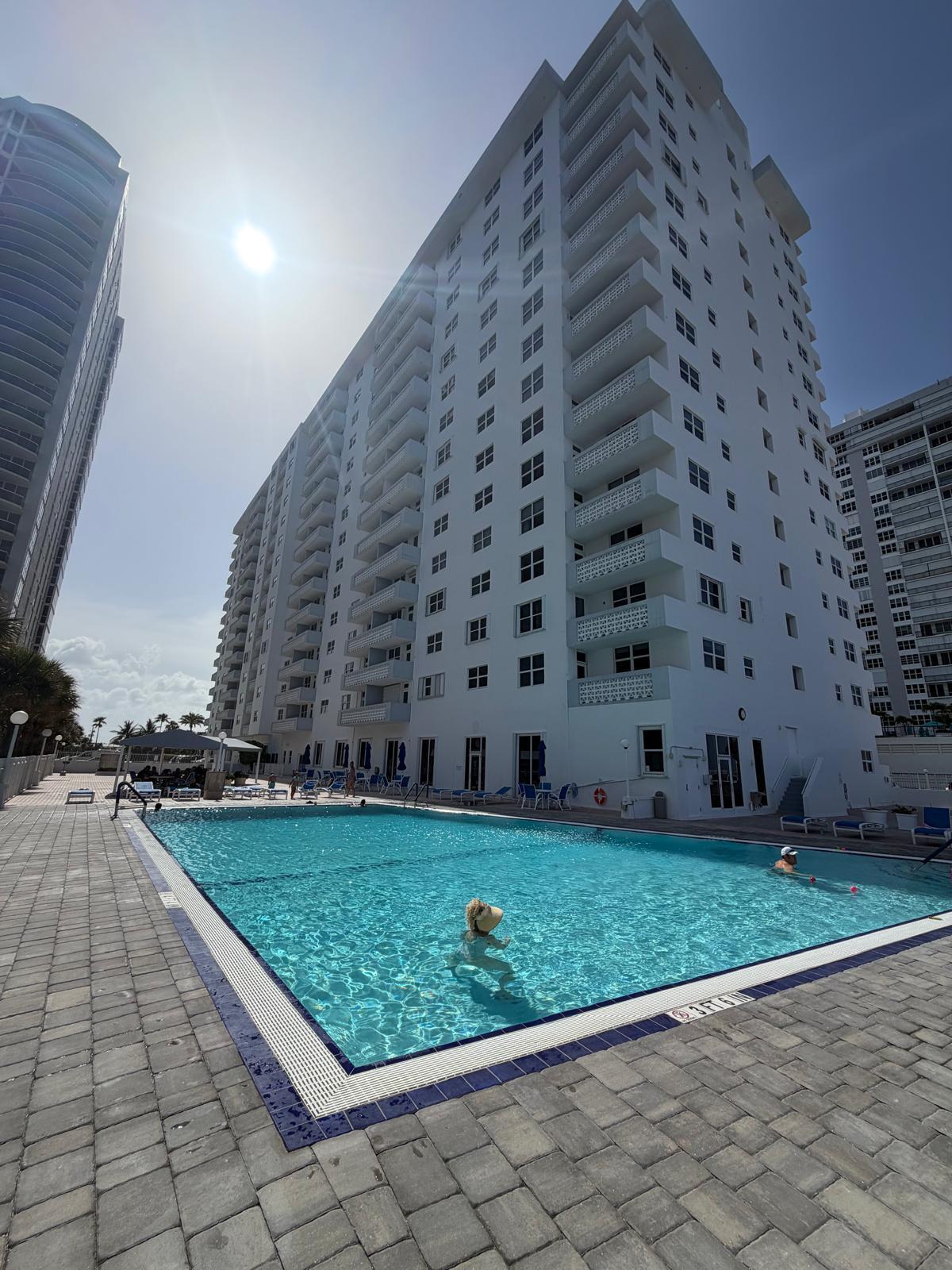 4250 Galt Ocean Drive 14d Property Photo 8