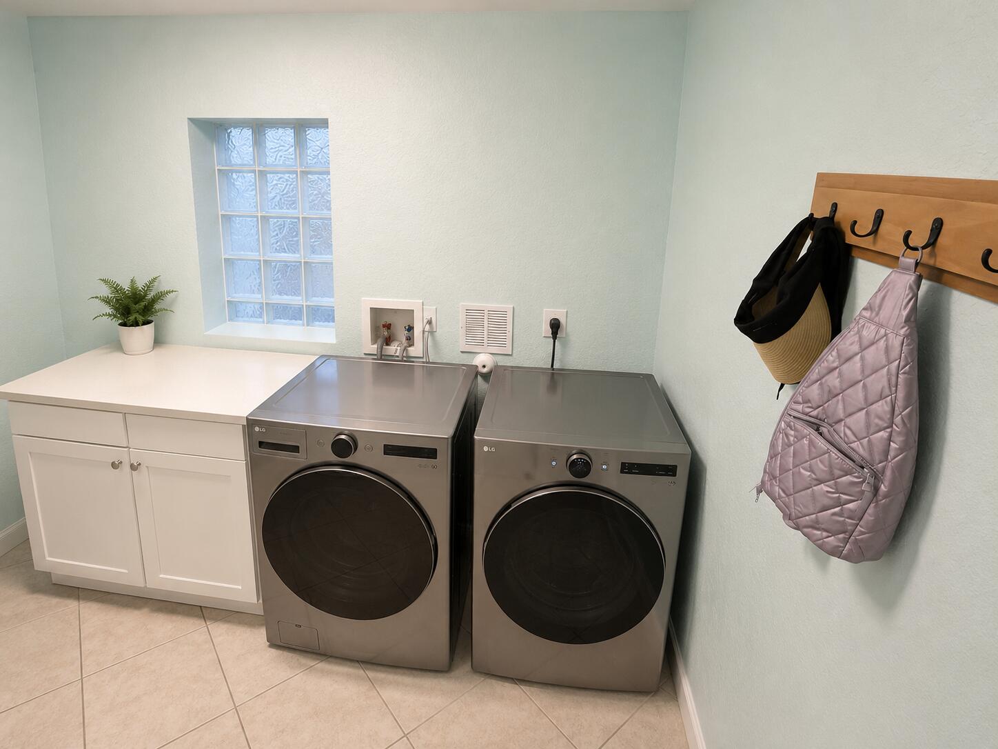 6461 Willoughby Circle Property Photo 14