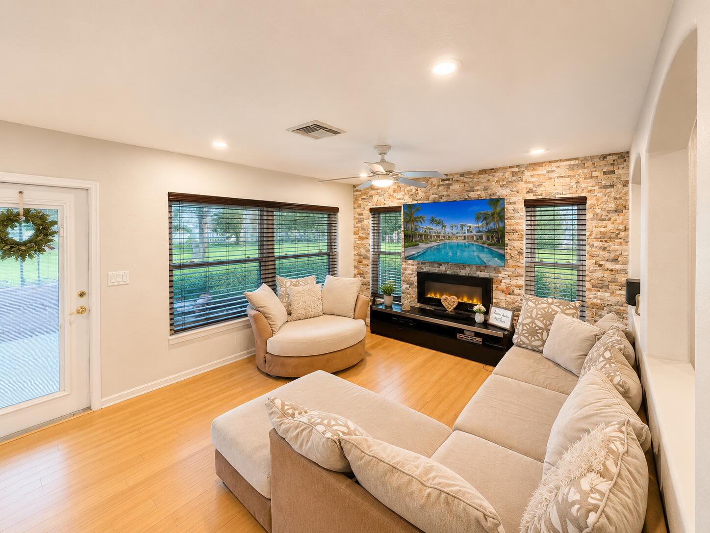 6461 Willoughby Circle Property Photo 19
