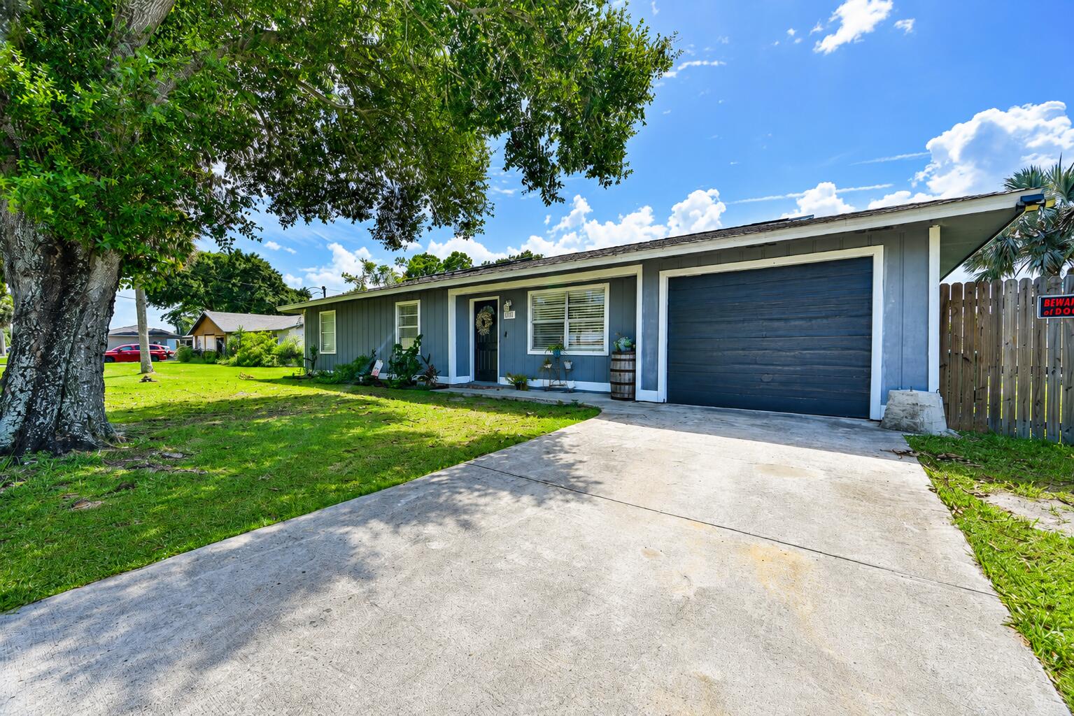 4703 Myrtle Drive Property Photo 3