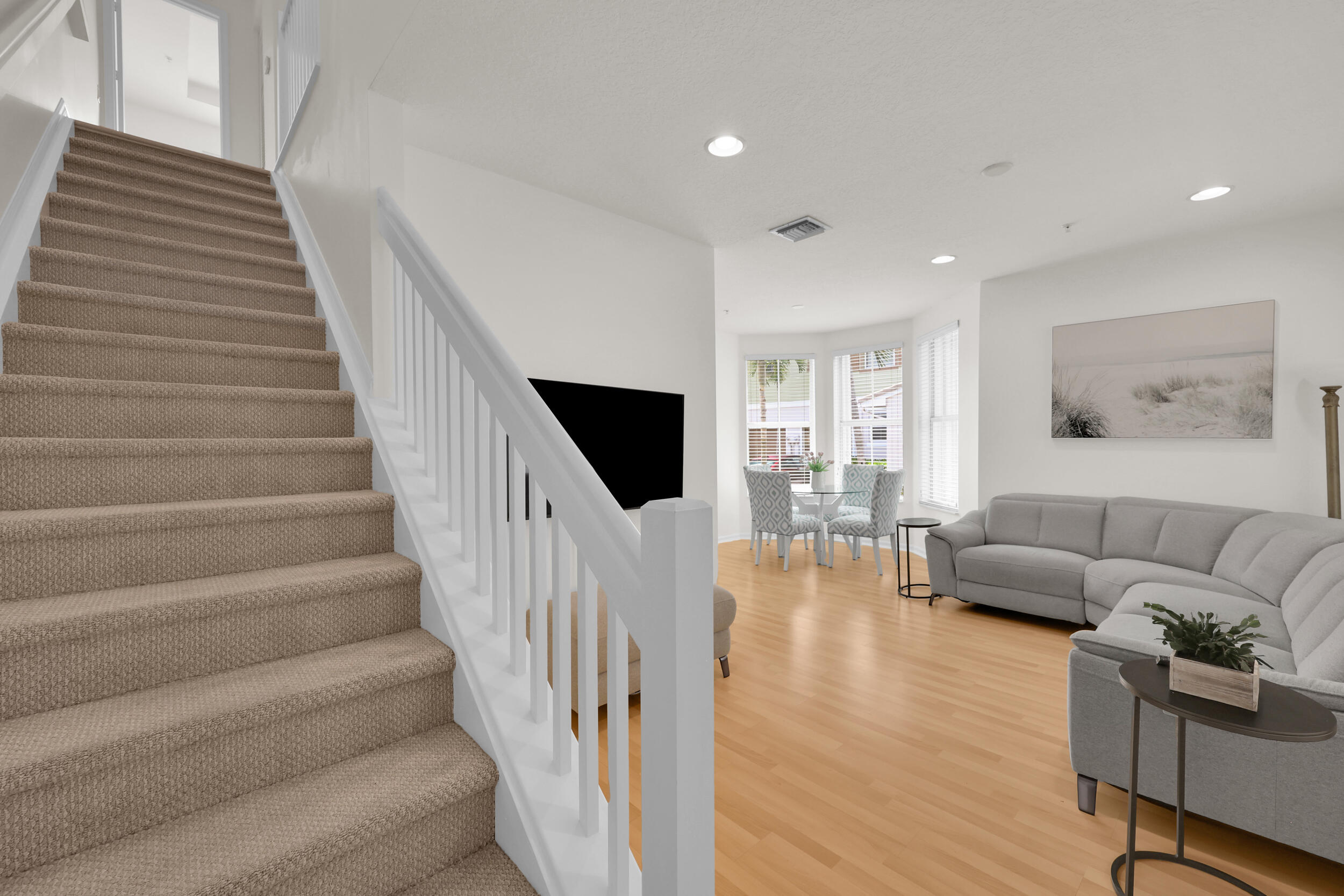 4154 Stadium Drive Property Photo 13