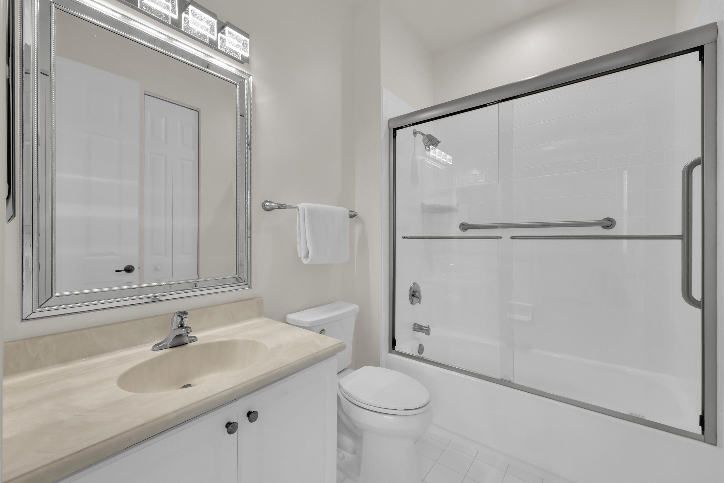 4154 Stadium Drive Property Photo 25