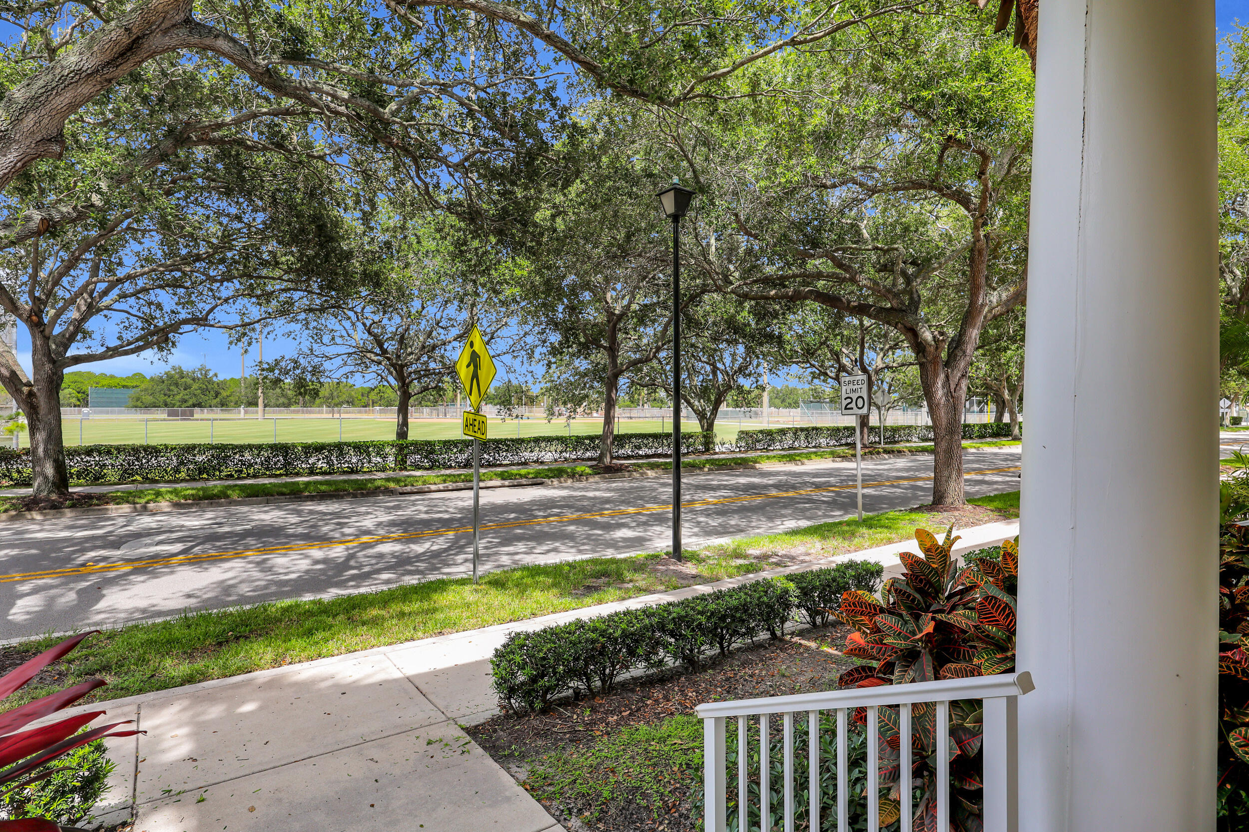 4154 Stadium Drive Property Photo 28