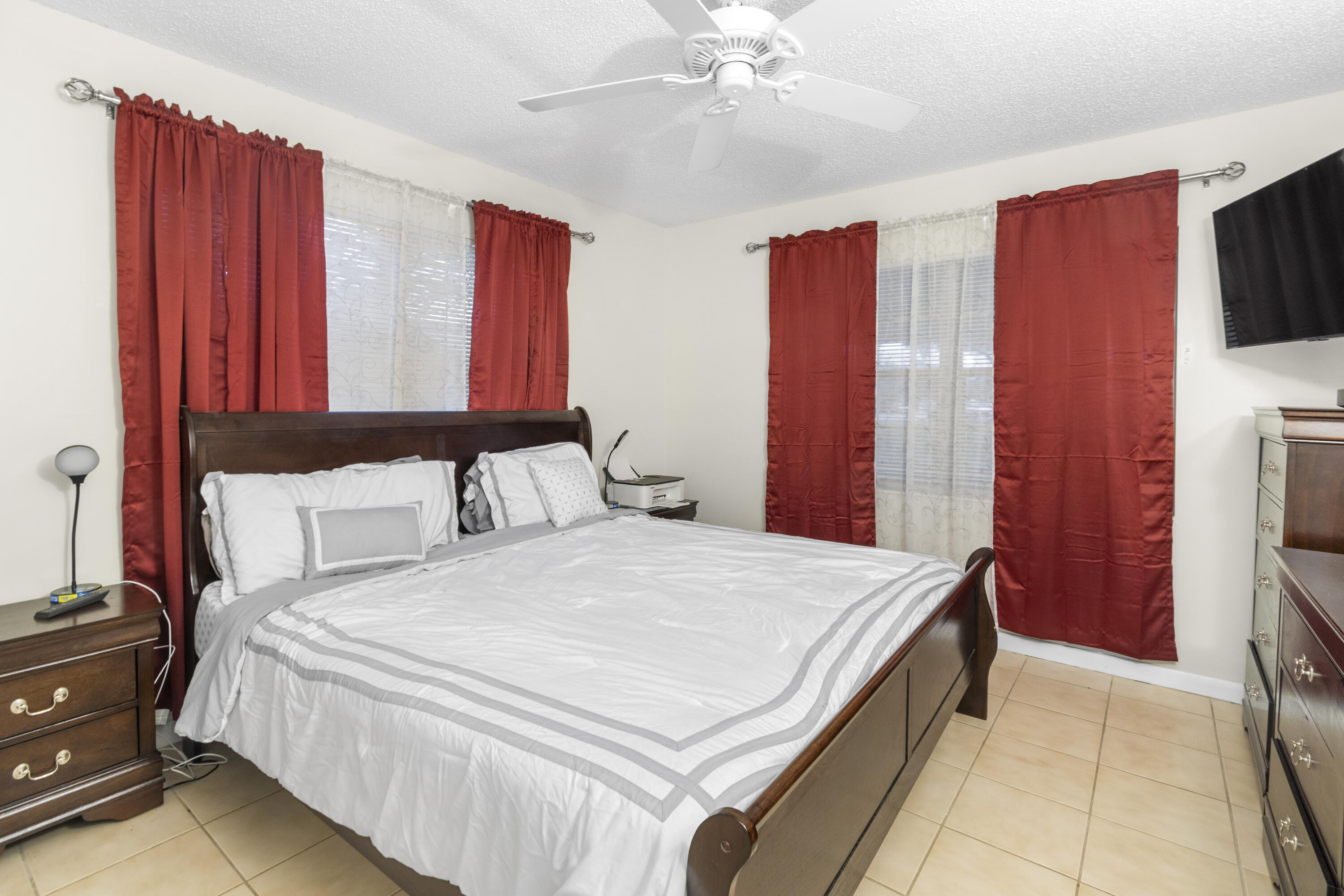 505 Mansfield M Property Photo 4