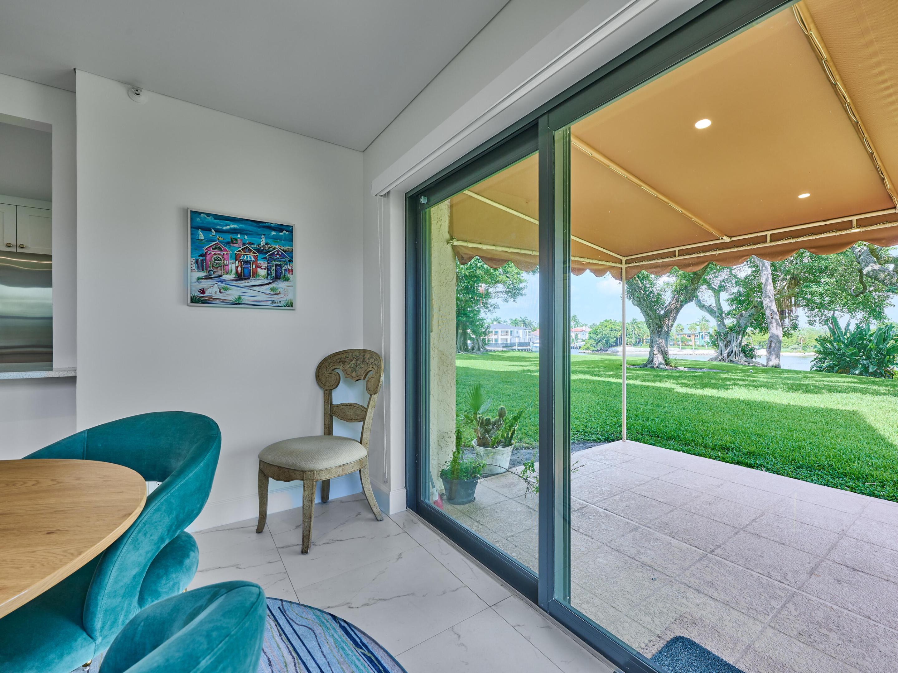 374 Golfview Road 106 Property Photo 14
