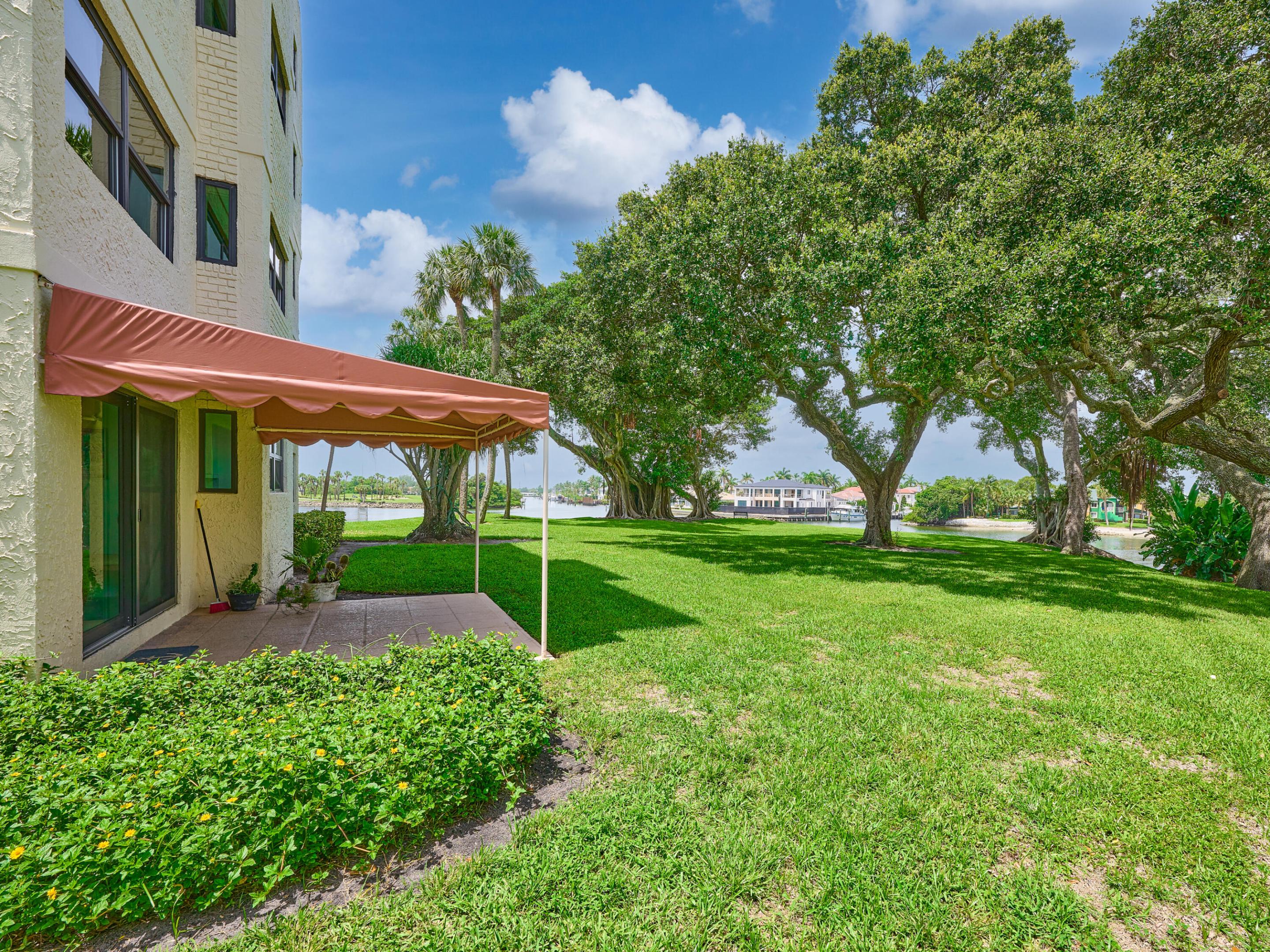 374 Golfview Road 106 Property Photo 54