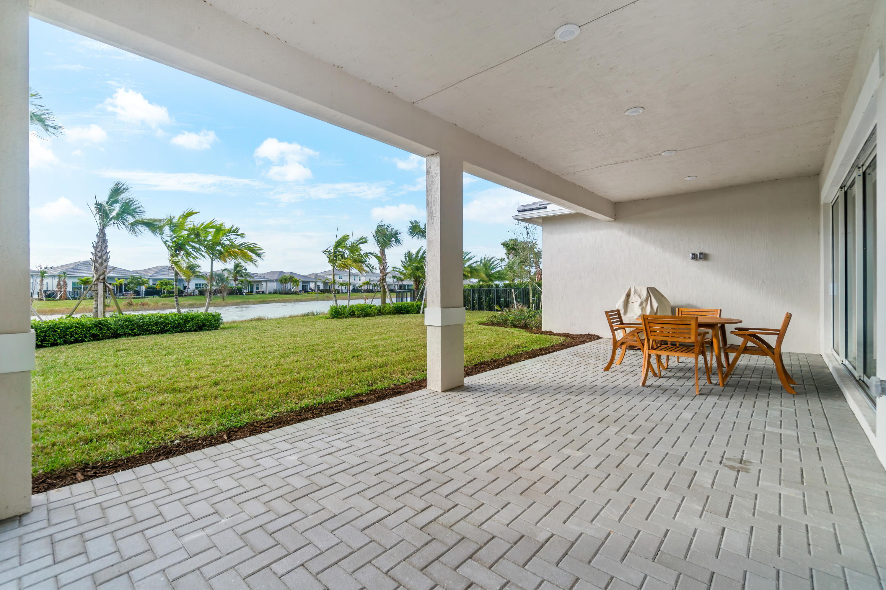 12272 Waterstone Circle Property Photo 35