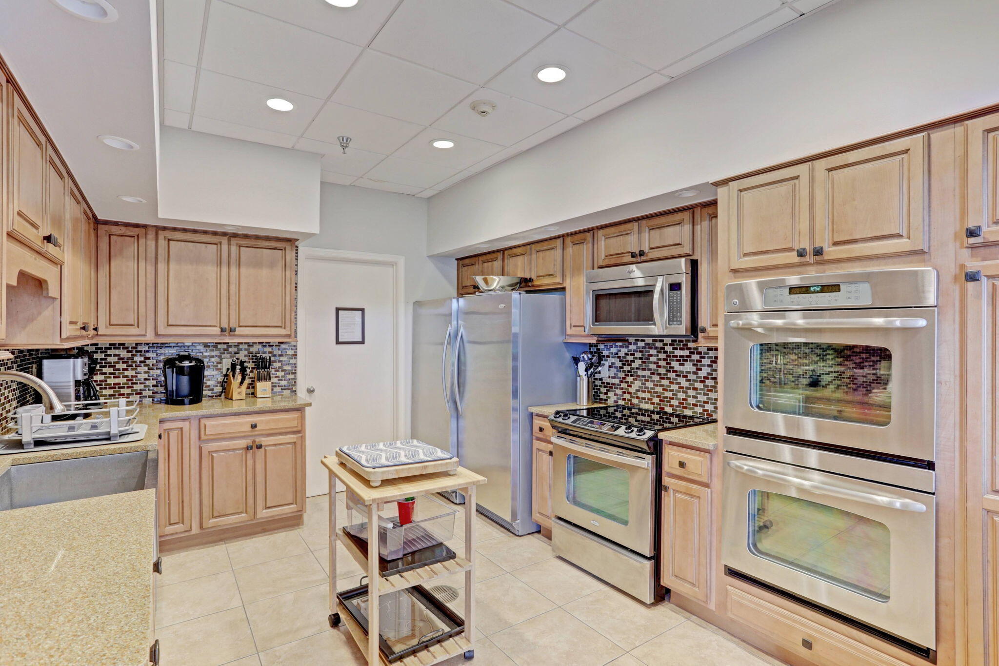 5380 N Ocean Drive 19f Property Photo 58